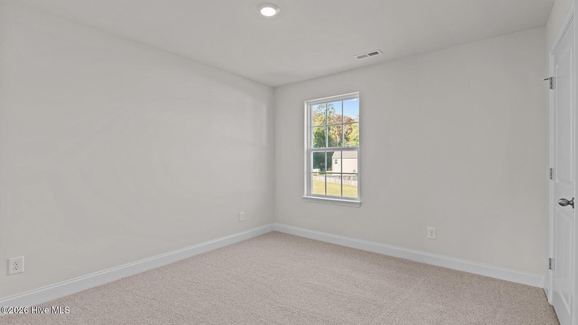 Single Family Residence at 2706 Mindy Way, Winterville, NC 28590, photo 3 of 3