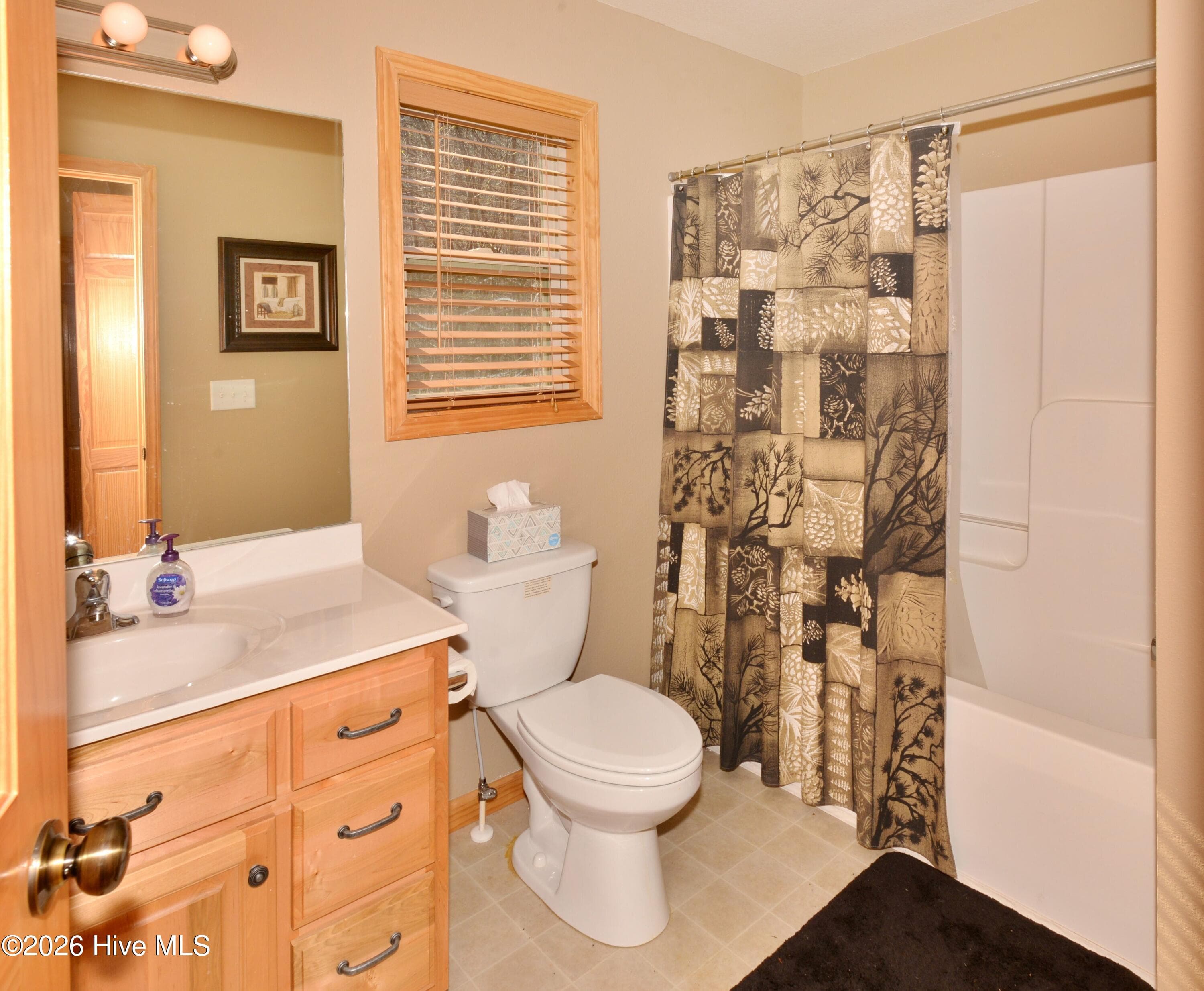 Single Family Residence at 660 Buck Ridge Drive, Murphy, NC 28906, photo 16 of 77