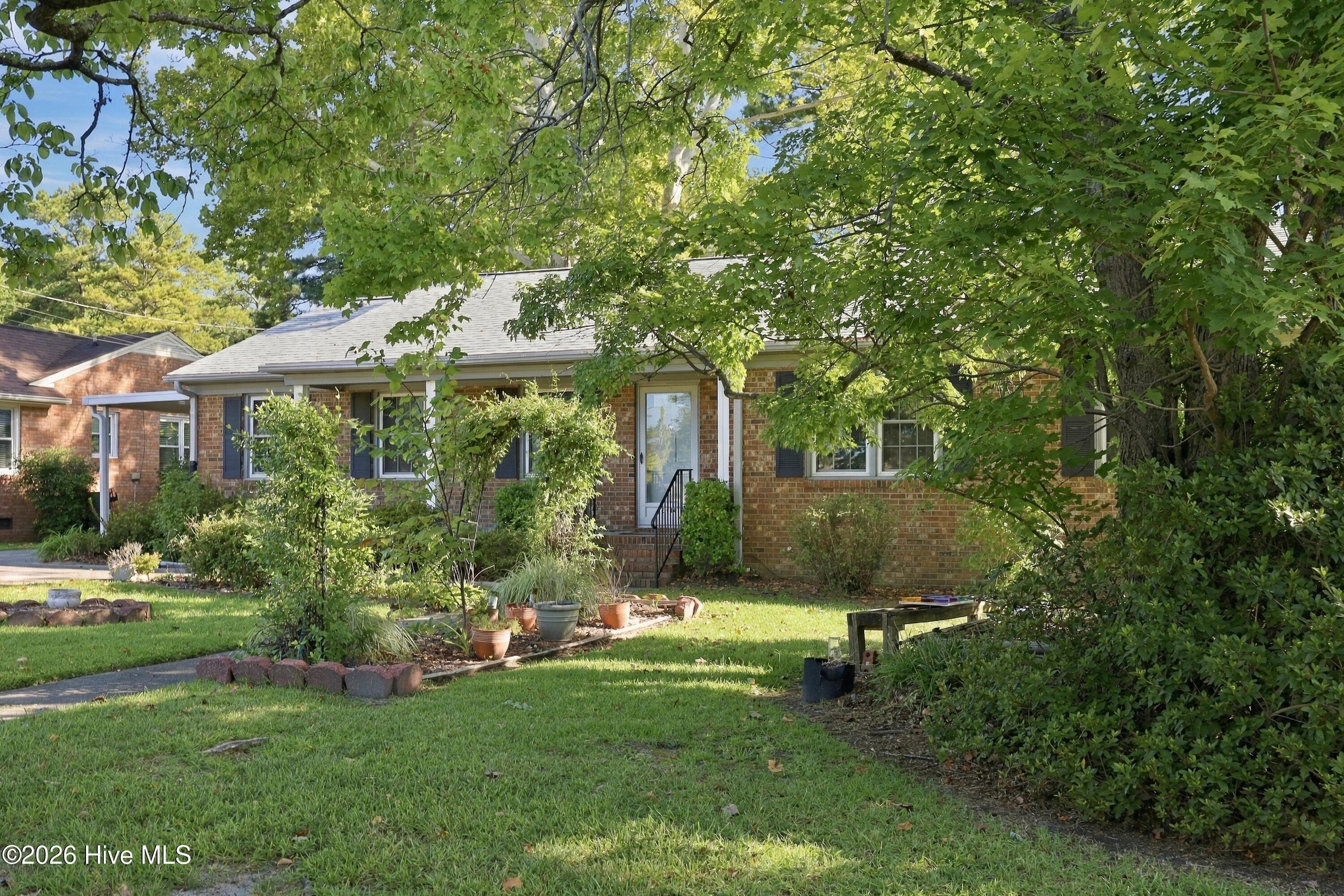 Single Family Residence at 2104 Charles Boulevard, Greenville, NC 27858, photo 6 of 101