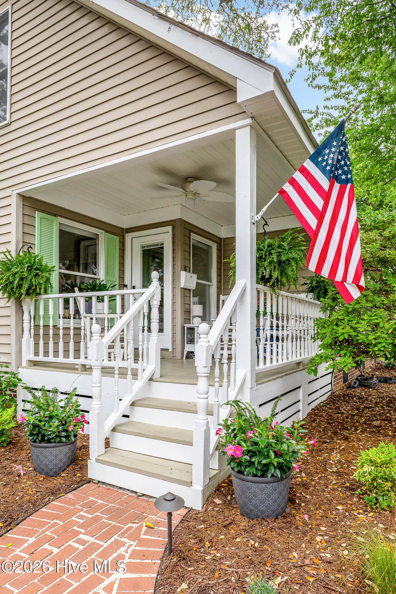 Condominium at 313 E Brown Street G, Southport, NC 28461, photo 2 of 5