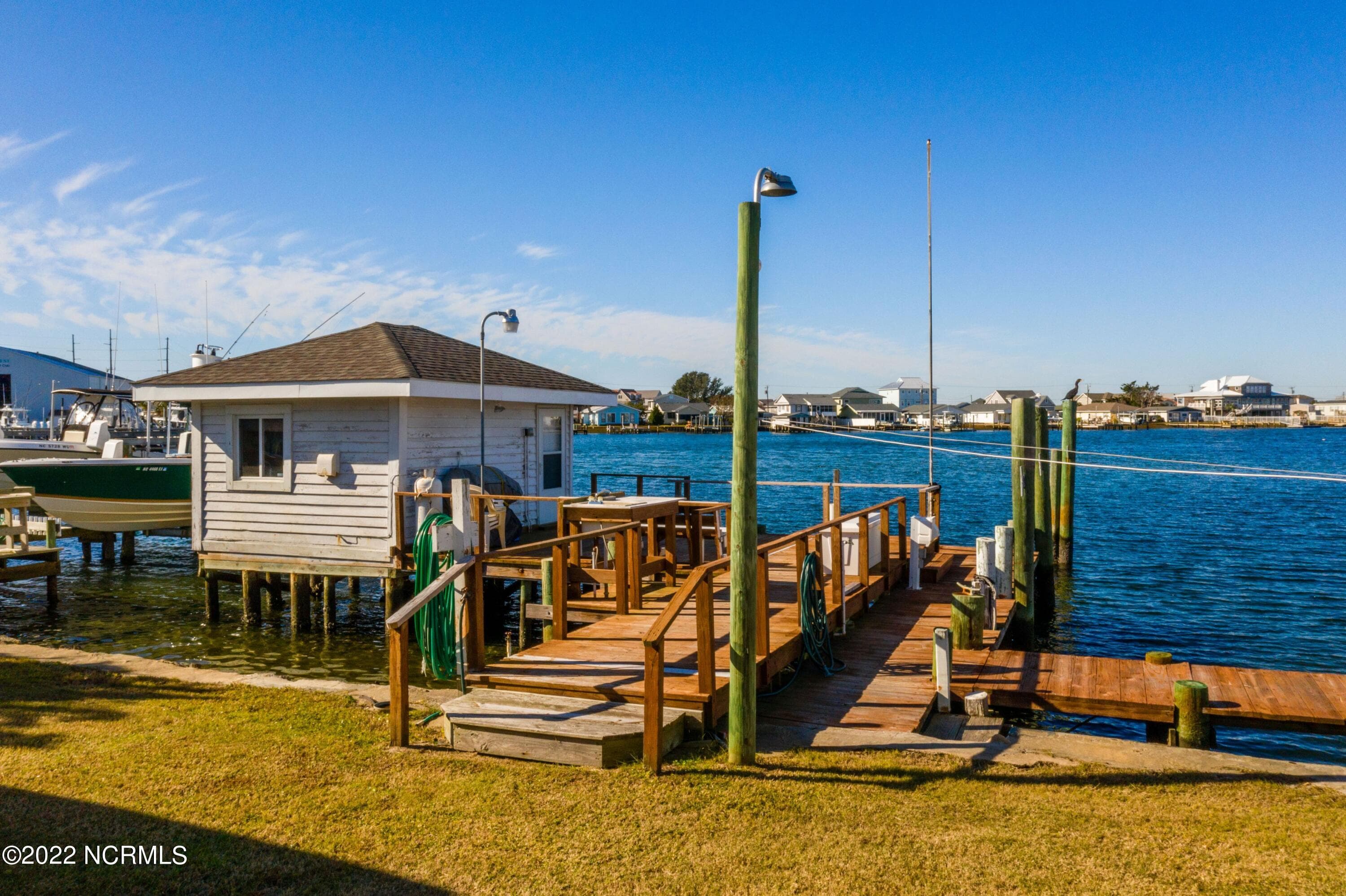 519 Atlantic Beach Causeway, Atlantic Beach, NC 28512