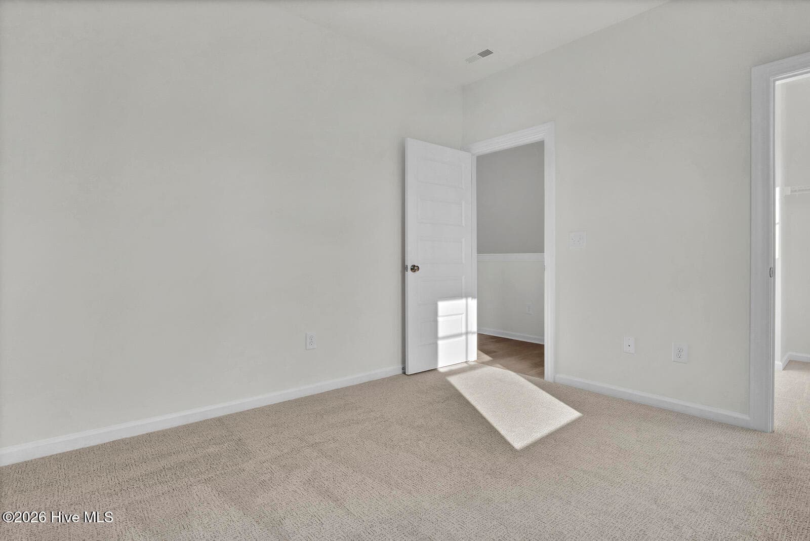 Single Family Residence at 506 Heart Pine Avenue, Wilmington, NC 28411, photo 27 of 35