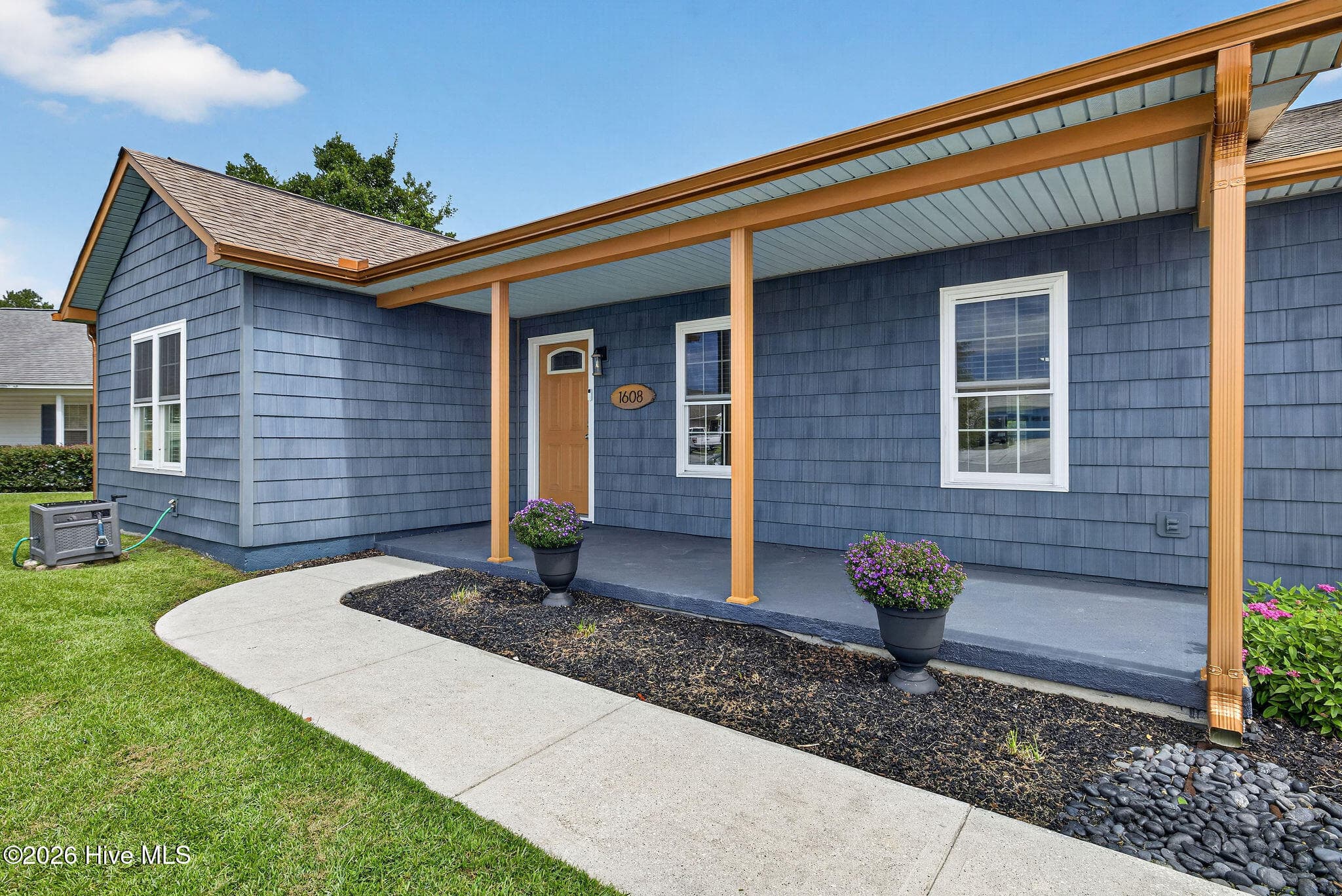 Single Family Residence at 1608 Blue Tick Court, Wilmington, NC 28411, photo 2 of 45
