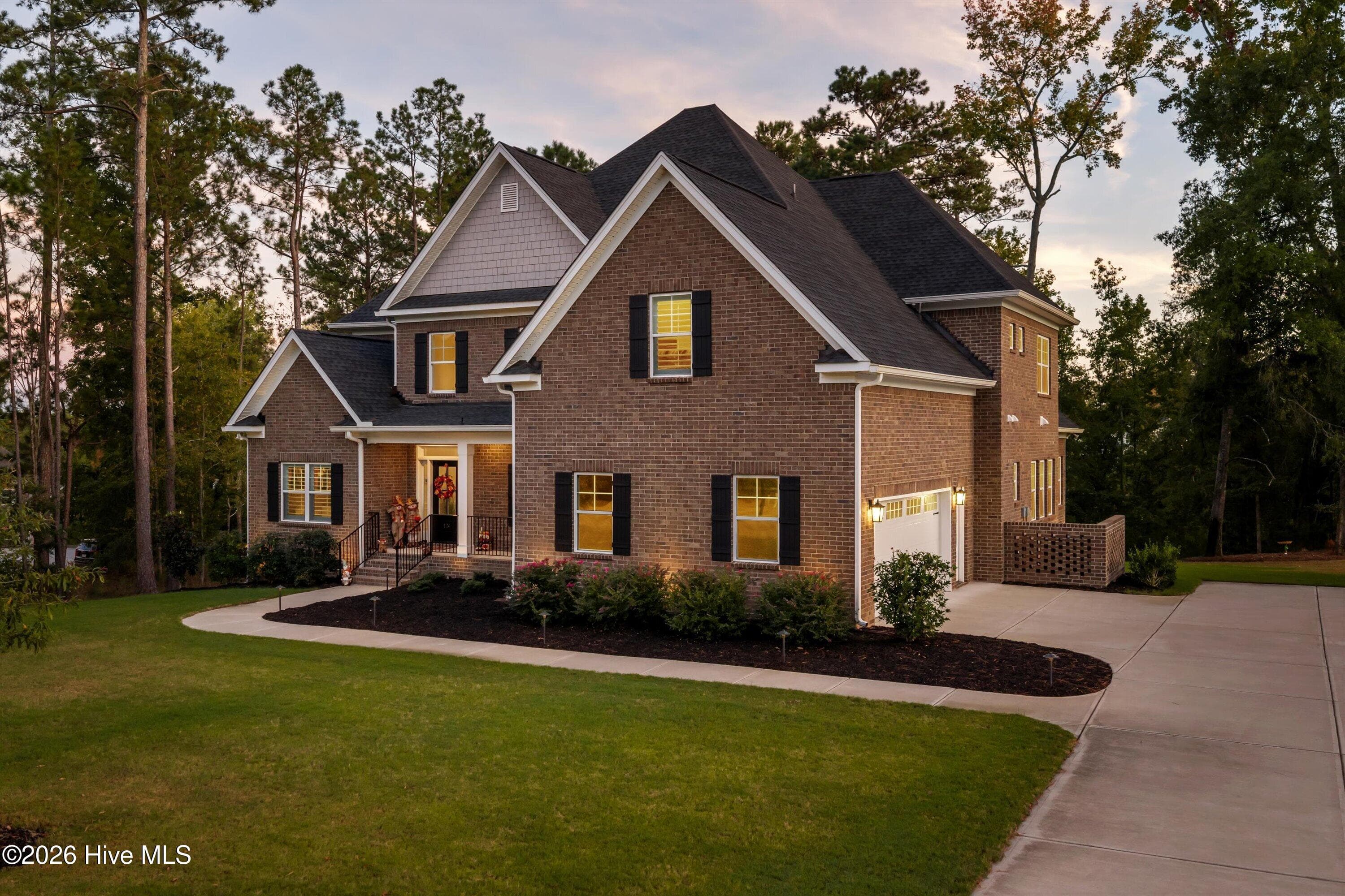 Single Family Residence at 124 Captain Johnson Drive, North Augusta, SC 29860, photo 6 of 109