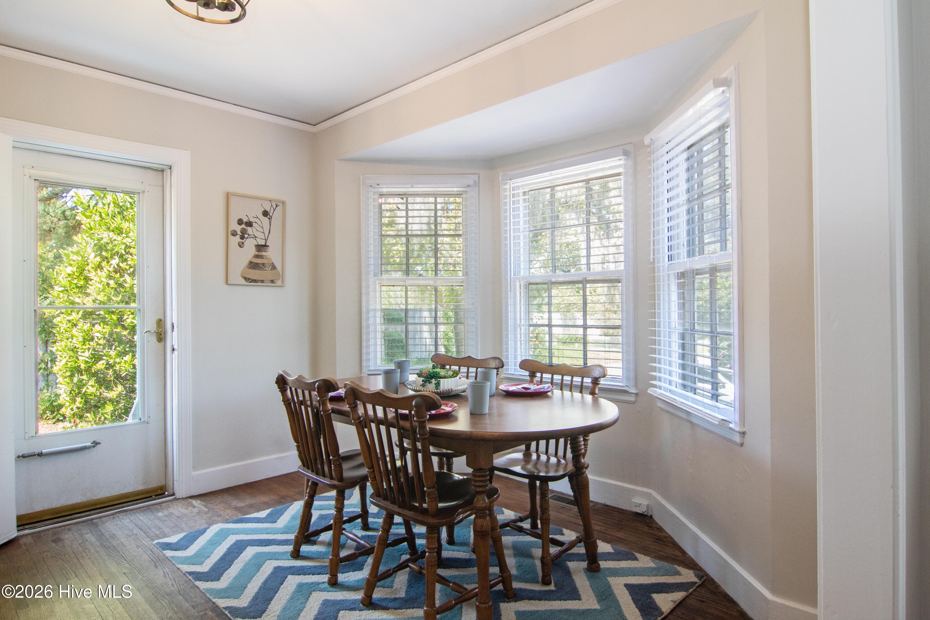 Single Family Residence at 3116 Camden Circle, Wilmington, NC 28403, photo 8 of 39