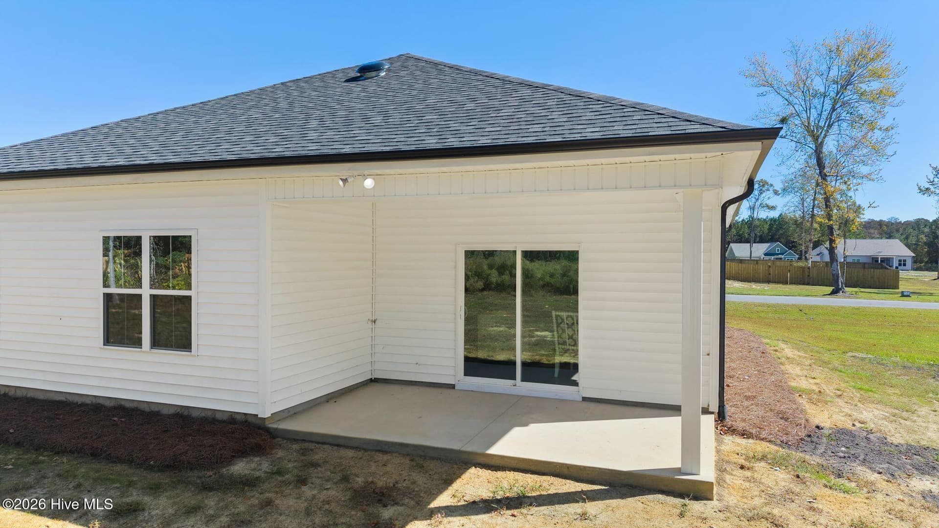 Single Family Residence at 305 Riva Ridge, Burgaw, NC 28425, photo 43 of 67