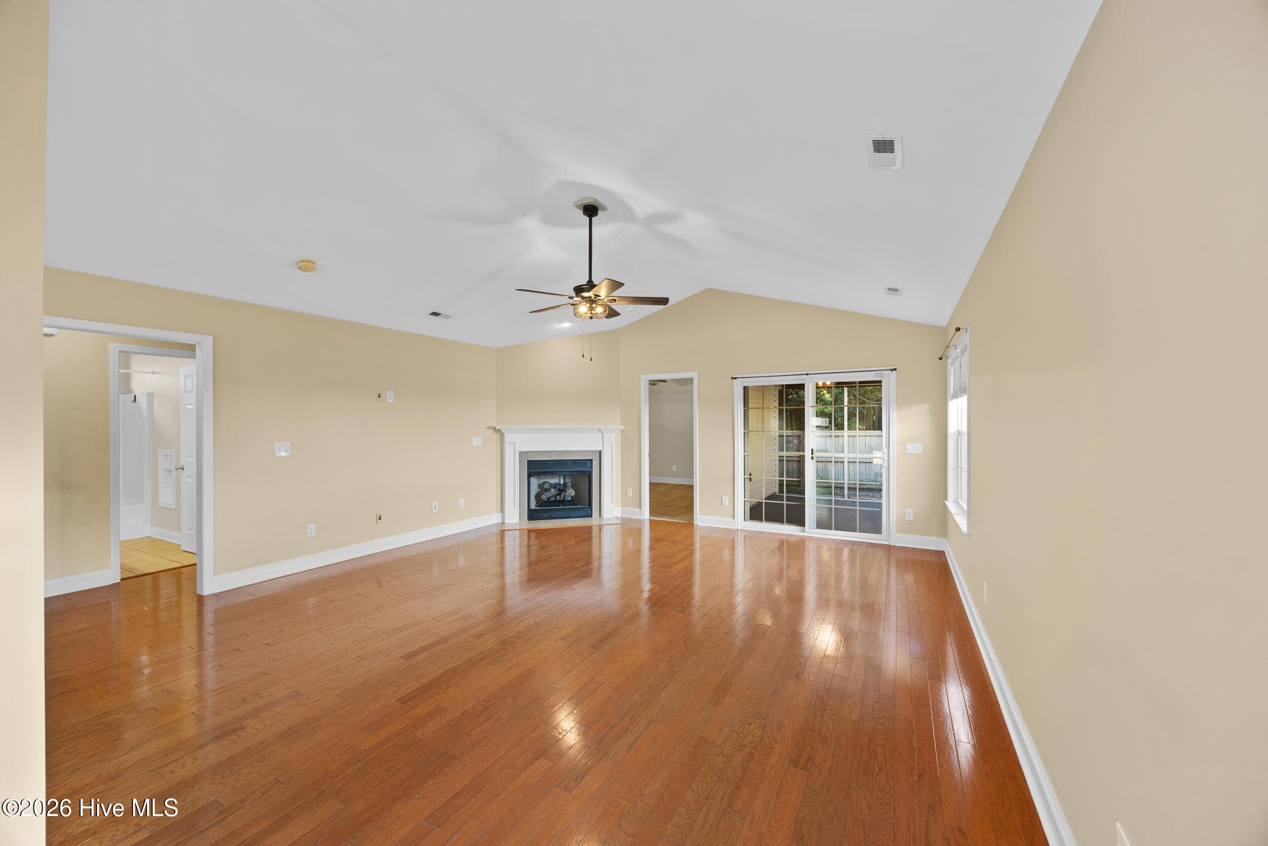 Single Family Residence at 1019 Stony Woods Lane, Leland, NC 28451, photo 8 of 53