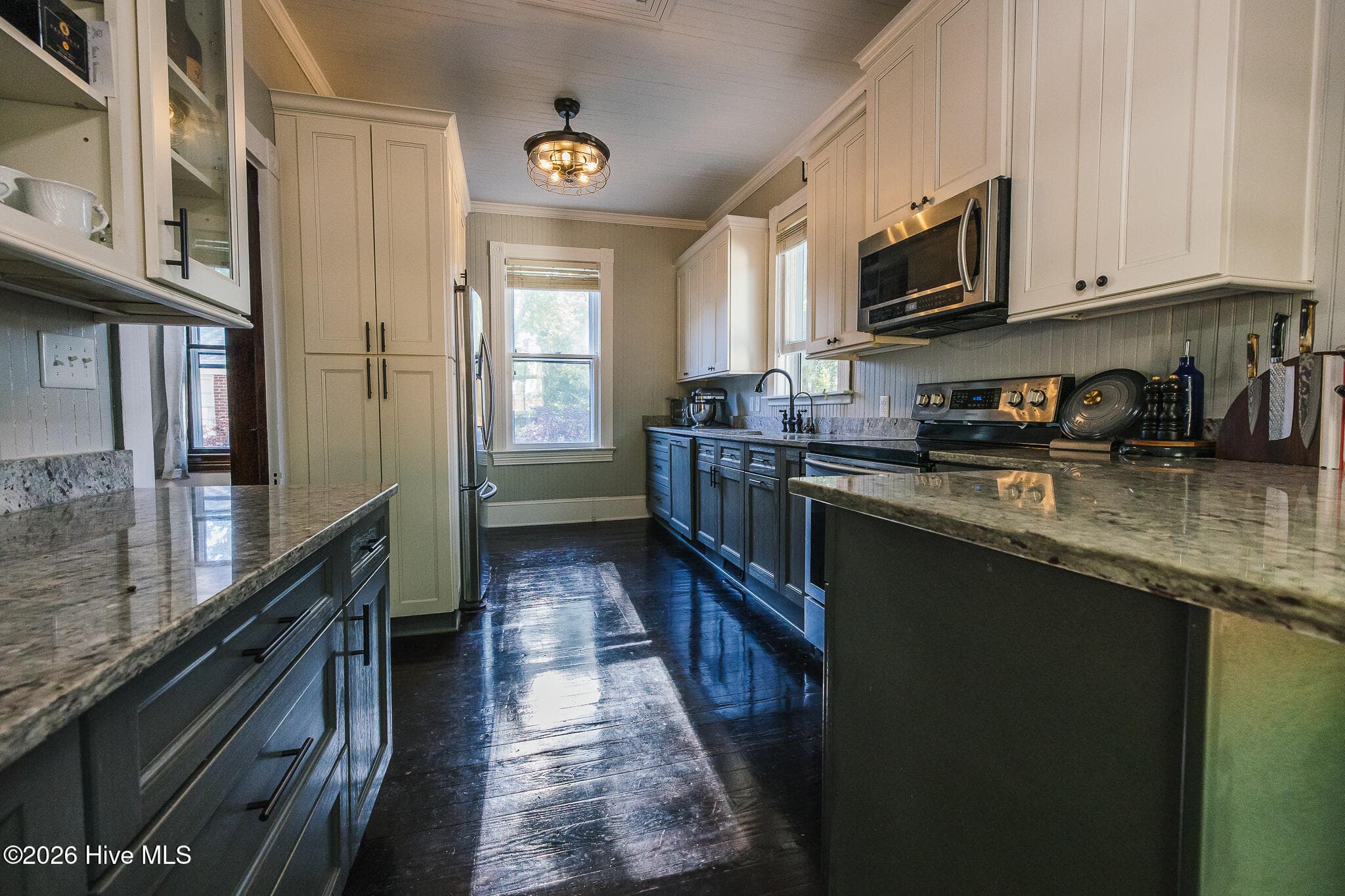 Single Family Residence at 615 New Street, New Bern, NC 28560, photo 31 of 82