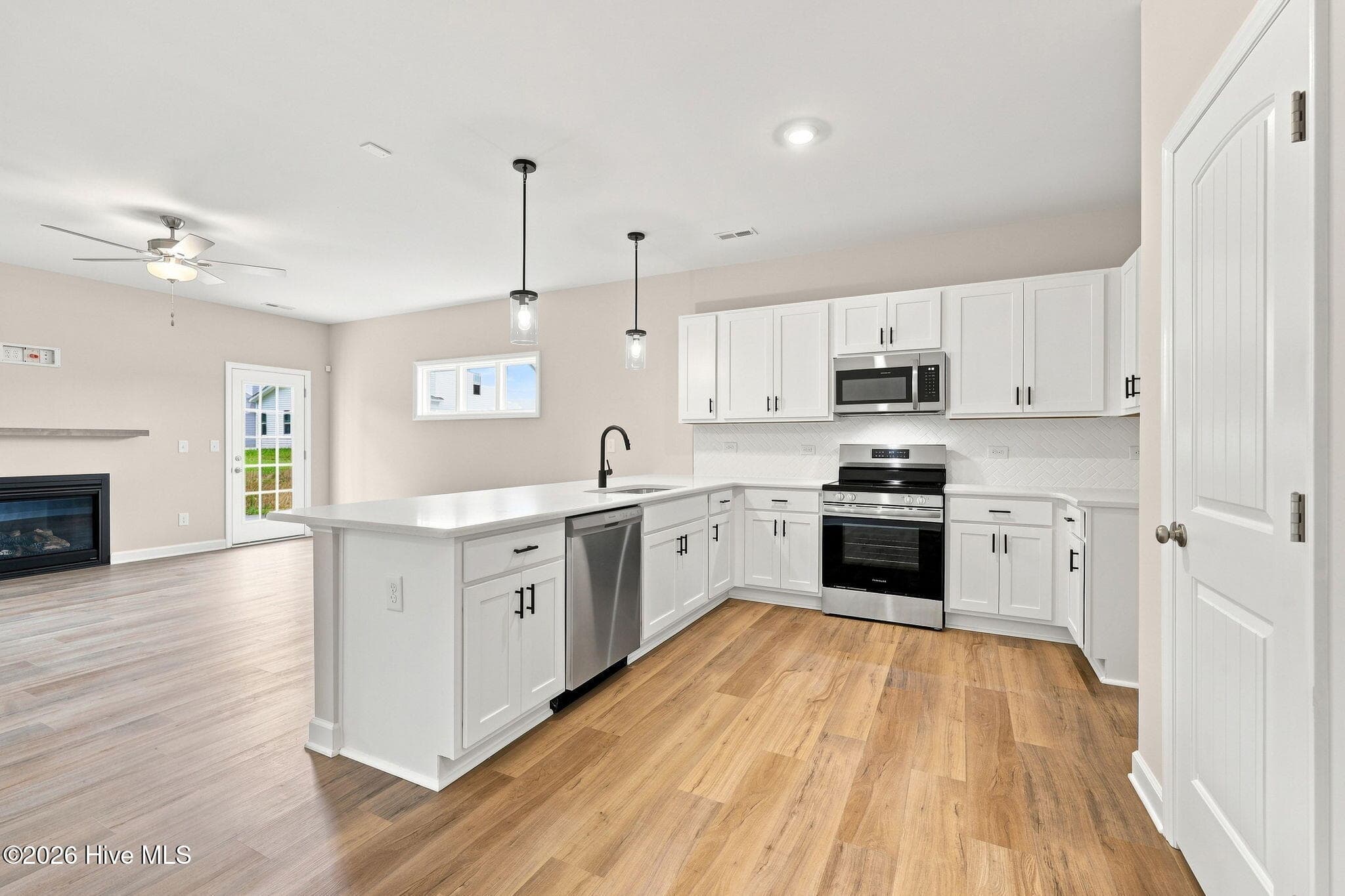 Single Family Residence at 987 Rialto Lane, Ayden, NC 28513, photo 33 of 68