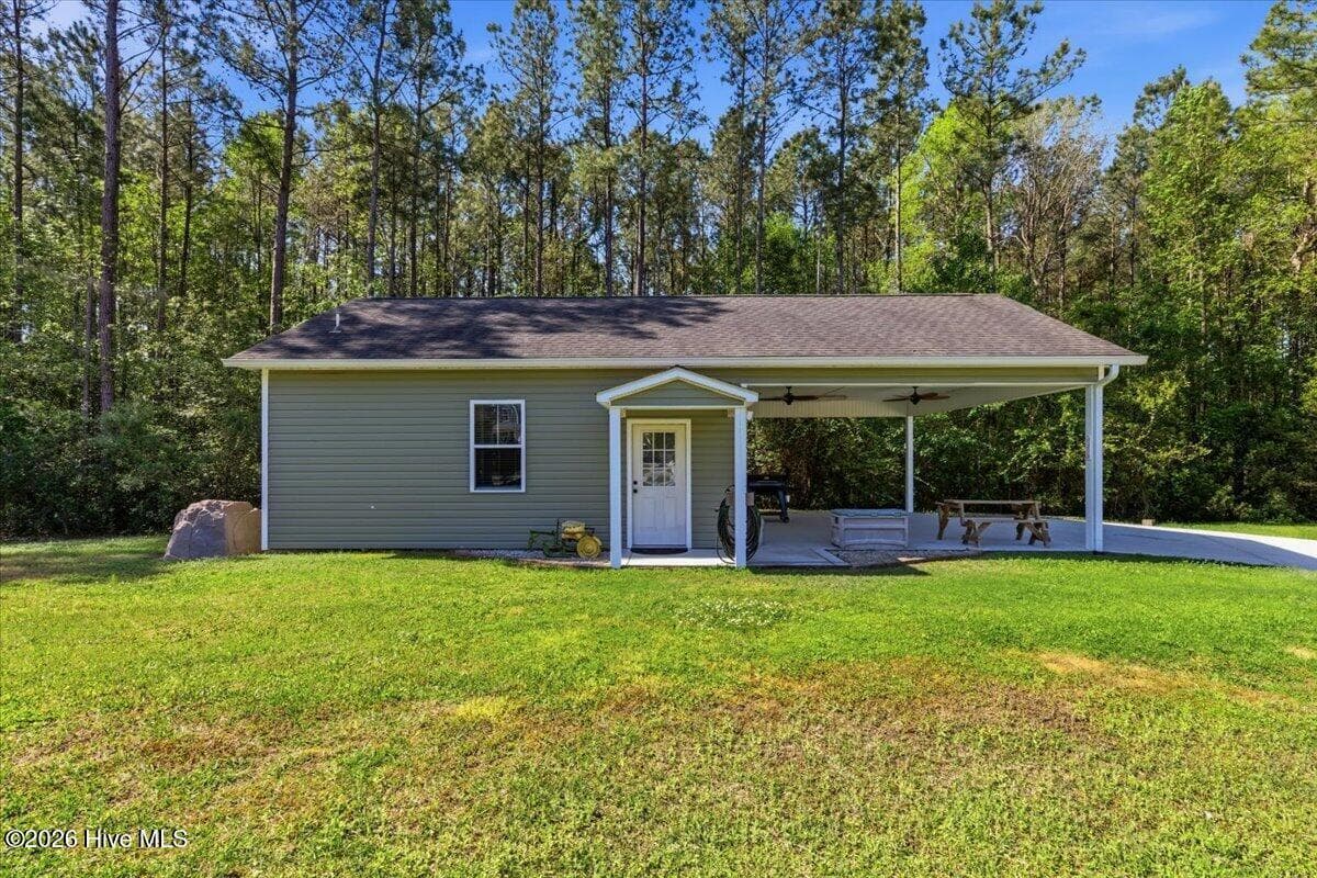 Single Family Residence at 111 W Huckleberry Way, Rocky Point, NC 28457, photo 50 of 52