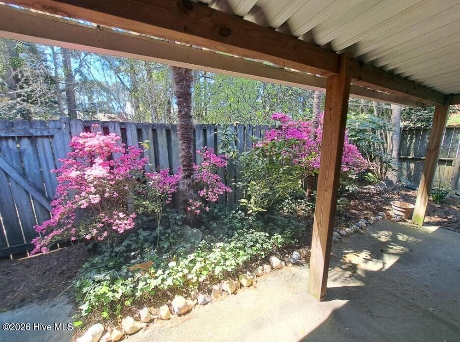 covered patio - 4908 Marlin Court, Wilmington, NC 28403
