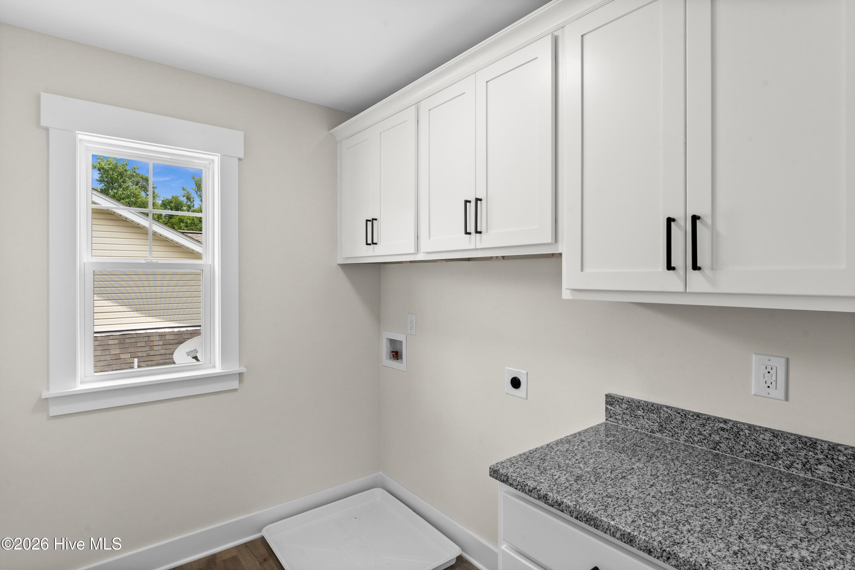 Single Family Residence at 318 Hawks Bluff Drive, New Bern, NC 28560, photo 54 of 109