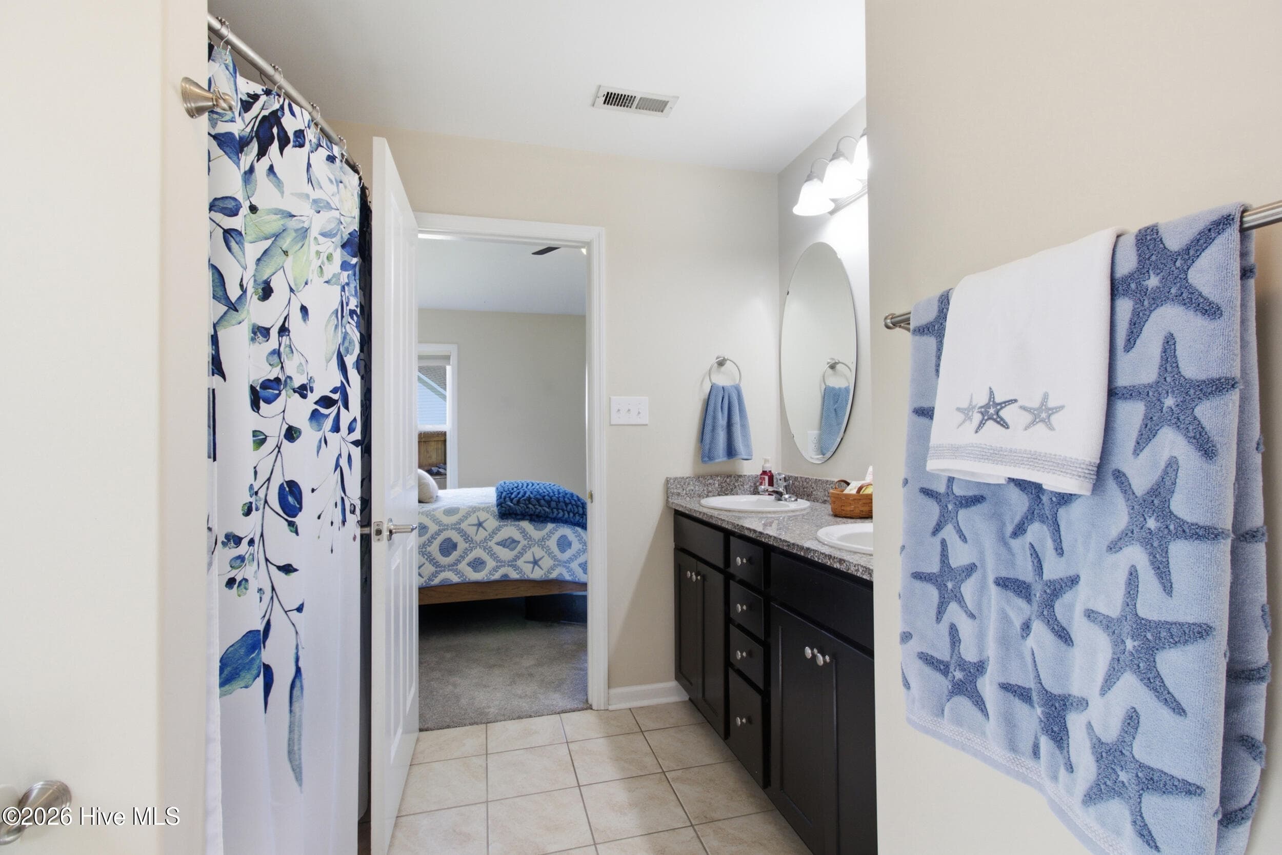 Owners Bathroom - 3246 Austin Avenue, New Bern, NC 28562