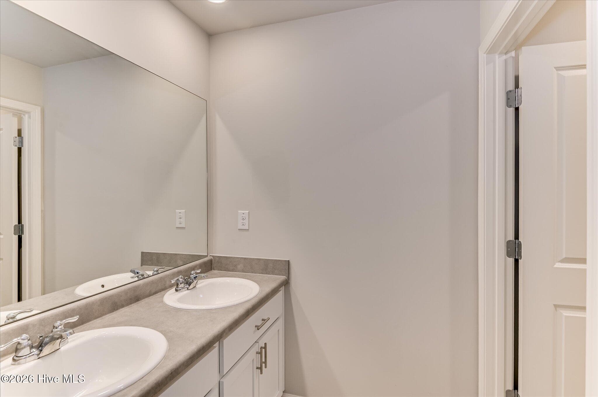 Single Family Residence at 210 Expedition Drive, North Augusta, SC 29841, photo 5 of 5