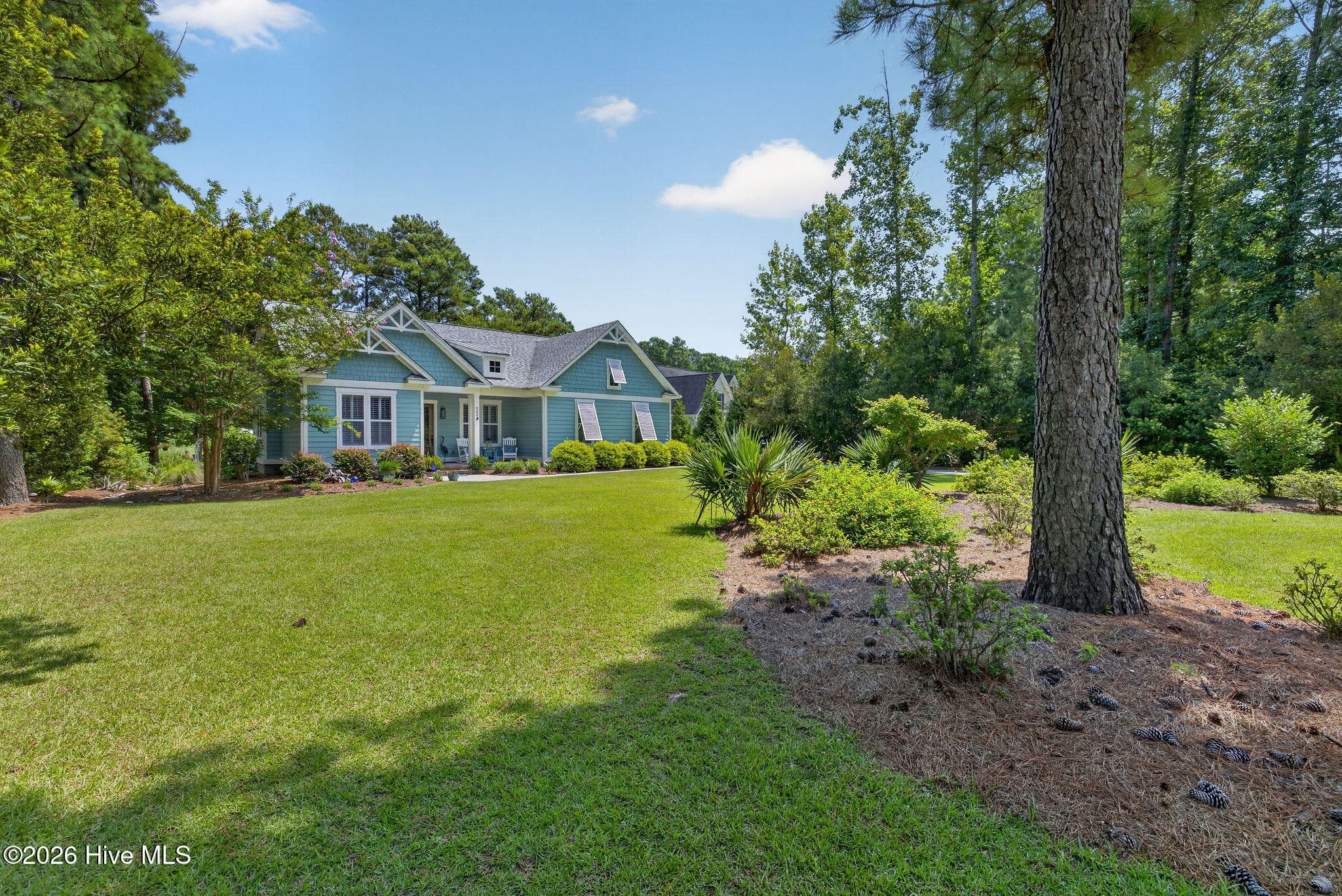Single Family Residence at 265 Iris Way, Hampstead, NC 28443, photo 6 of 96