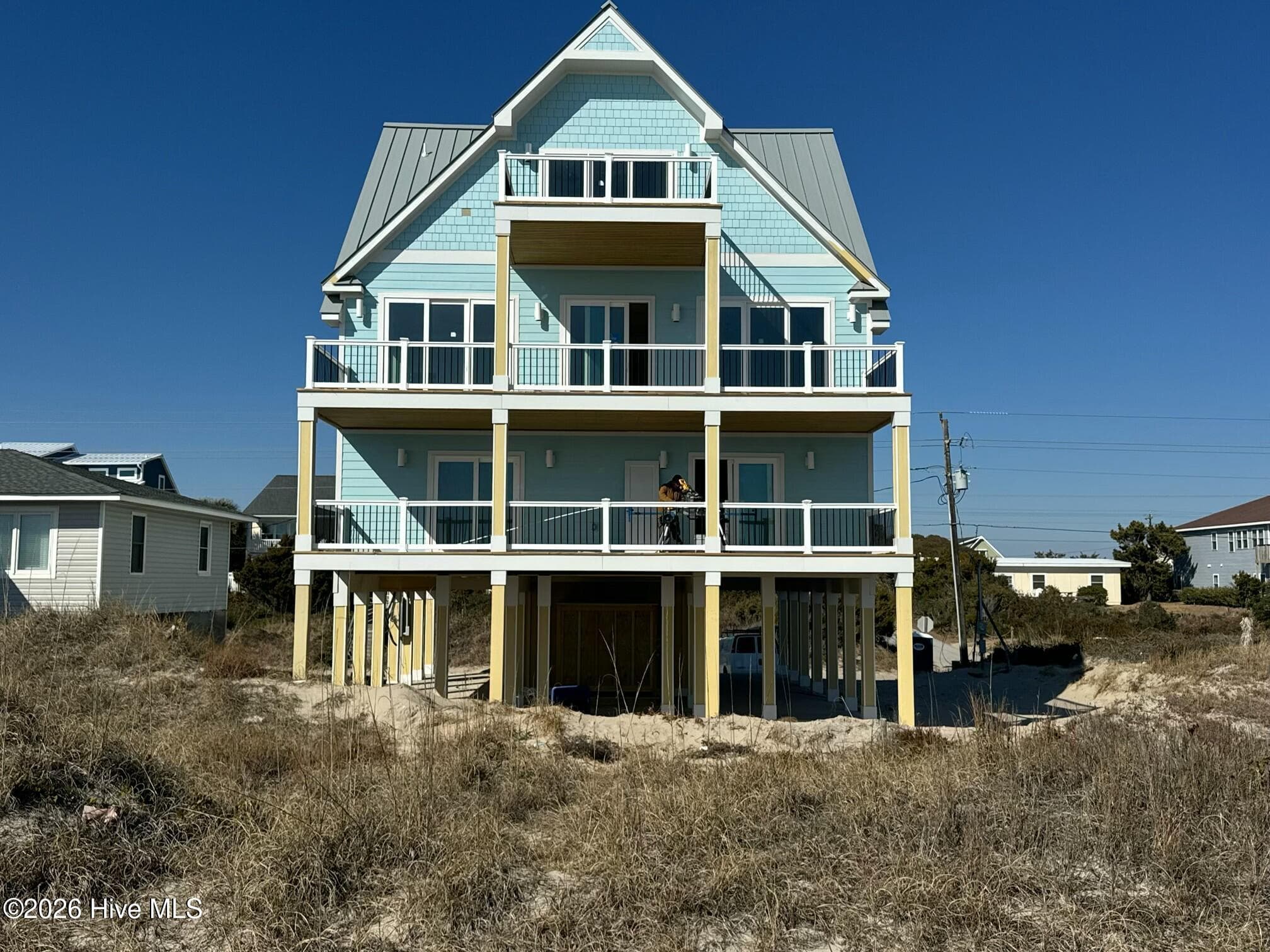 Single Family Residence at 601 Ocean Drive ., Emerald Isle, NC 28594, photo 3 of 46
