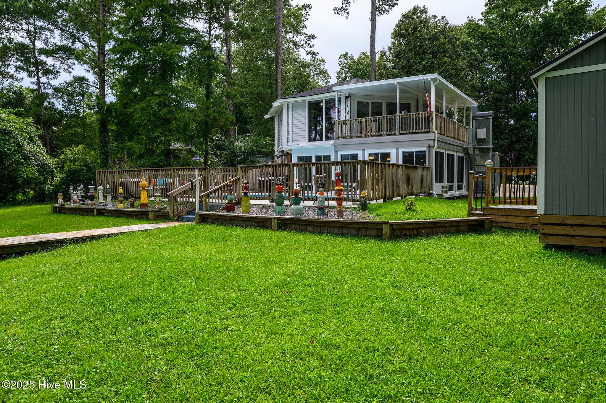 Single Family Residence at 210 Gangplank Road, New Bern, NC 28562, photo 74 of 86