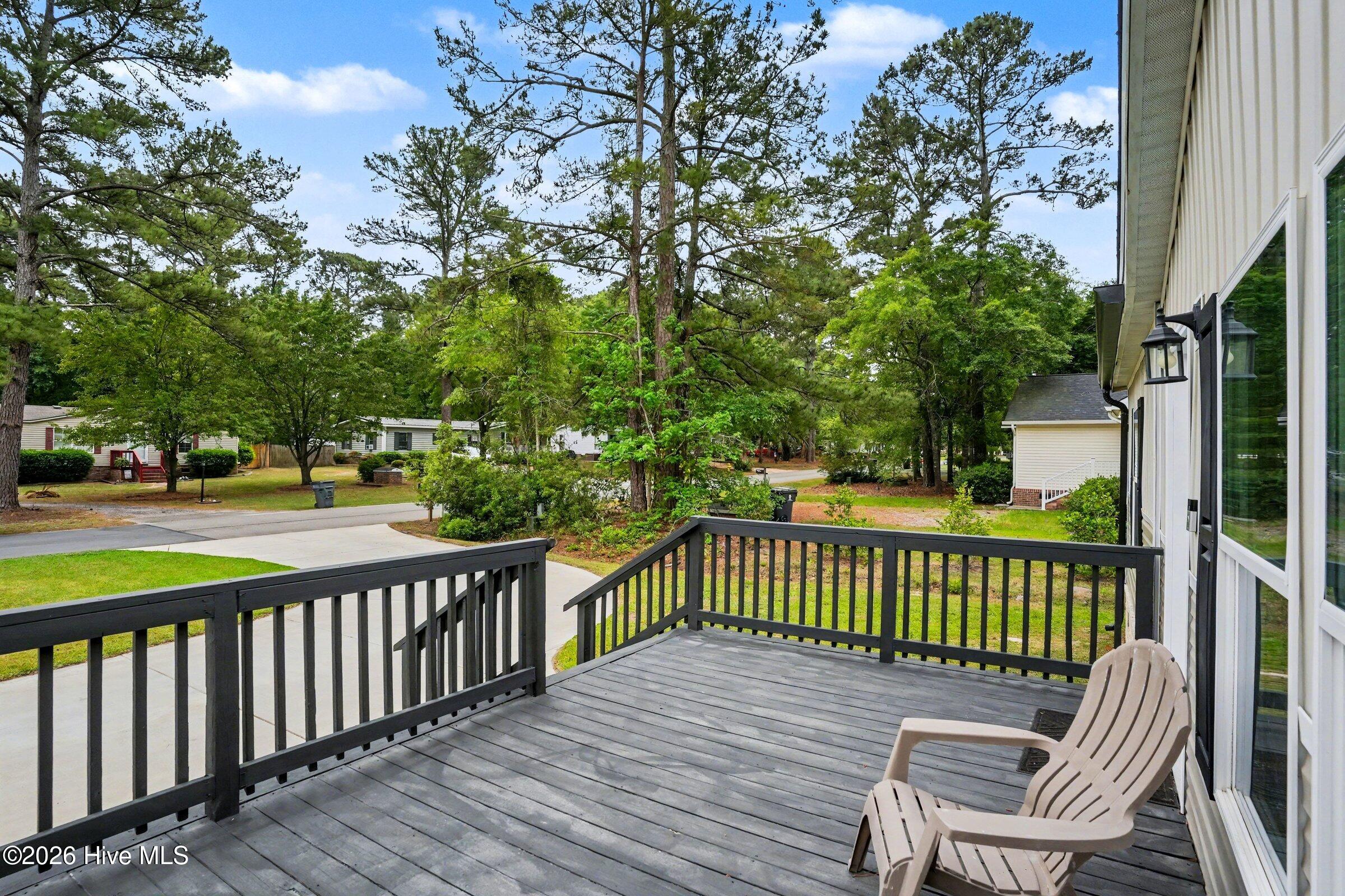 Manufactured Home at 335 Ridgewood Drive NW, Calabash, NC 28467, photo 13 of 39