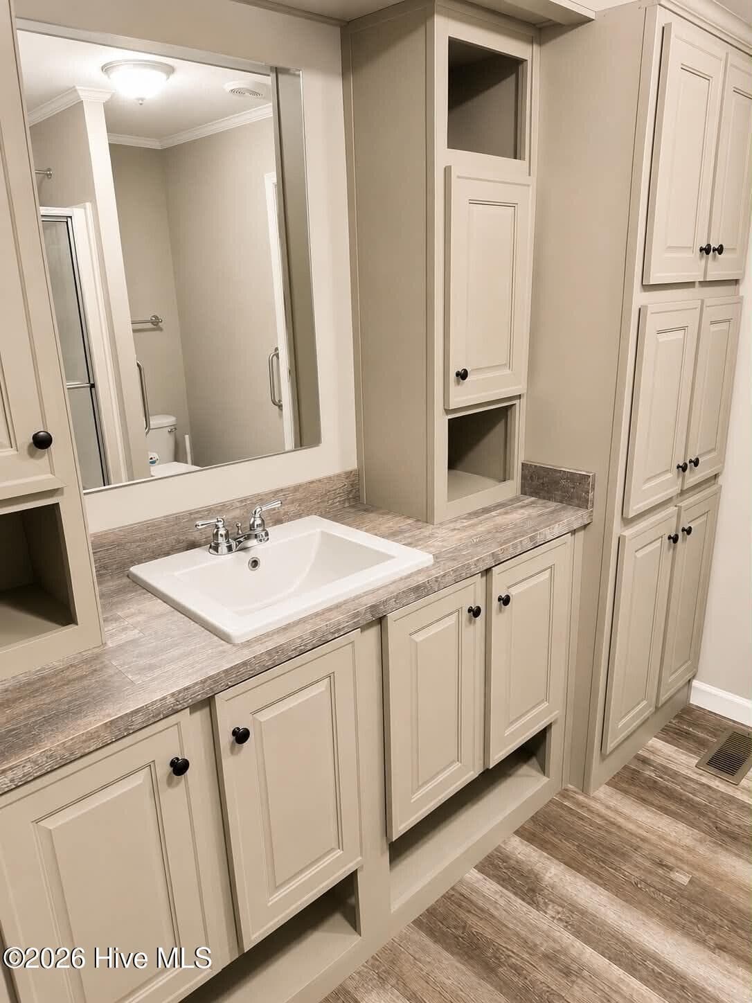 Manufactured Home at 7537 Burney Road, White Oak, NC 28399, photo 9 of 15