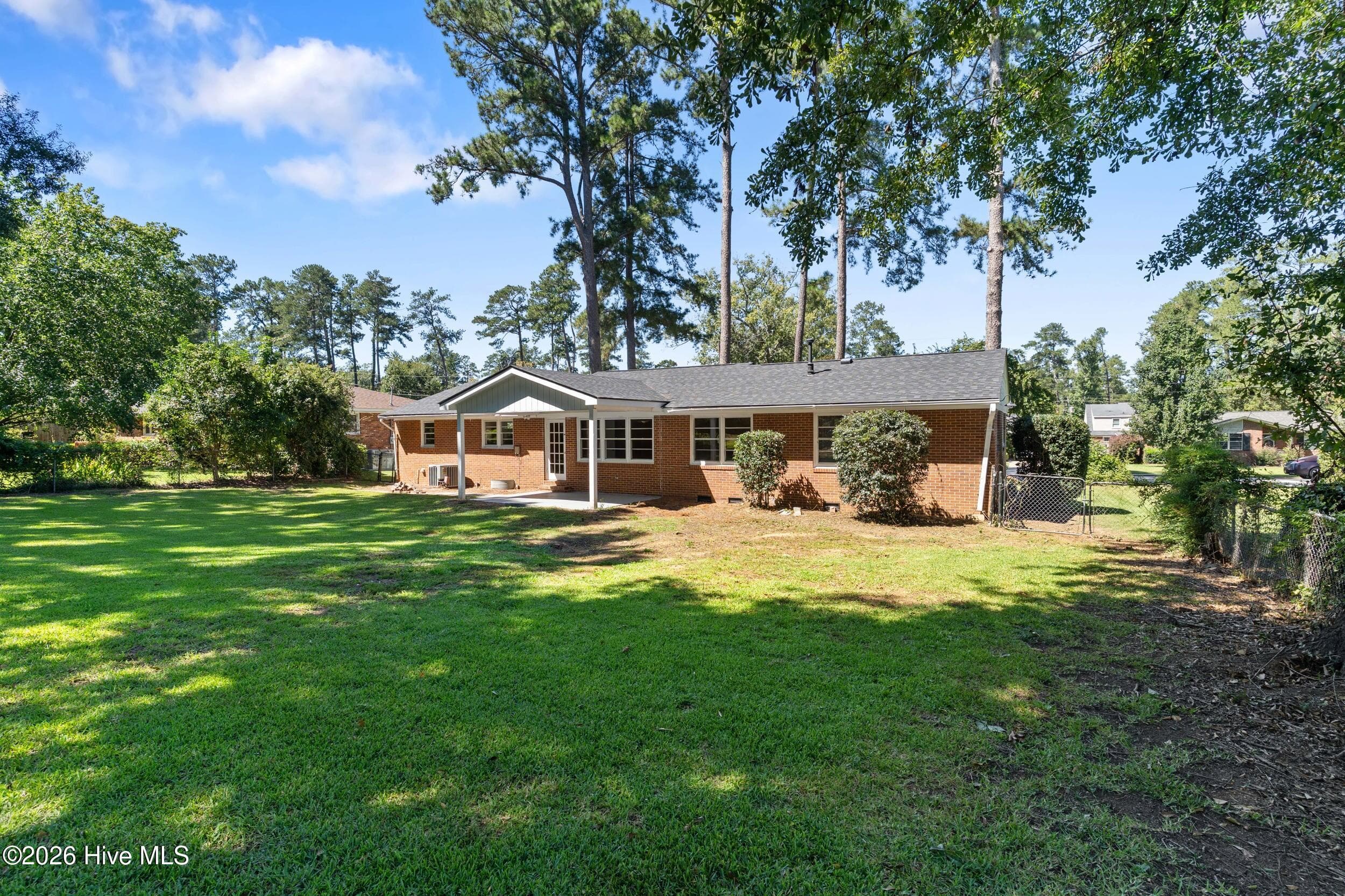 Single Family Residence at 2908 Stratford Drive, Augusta, GA 30909, photo 6 of 11