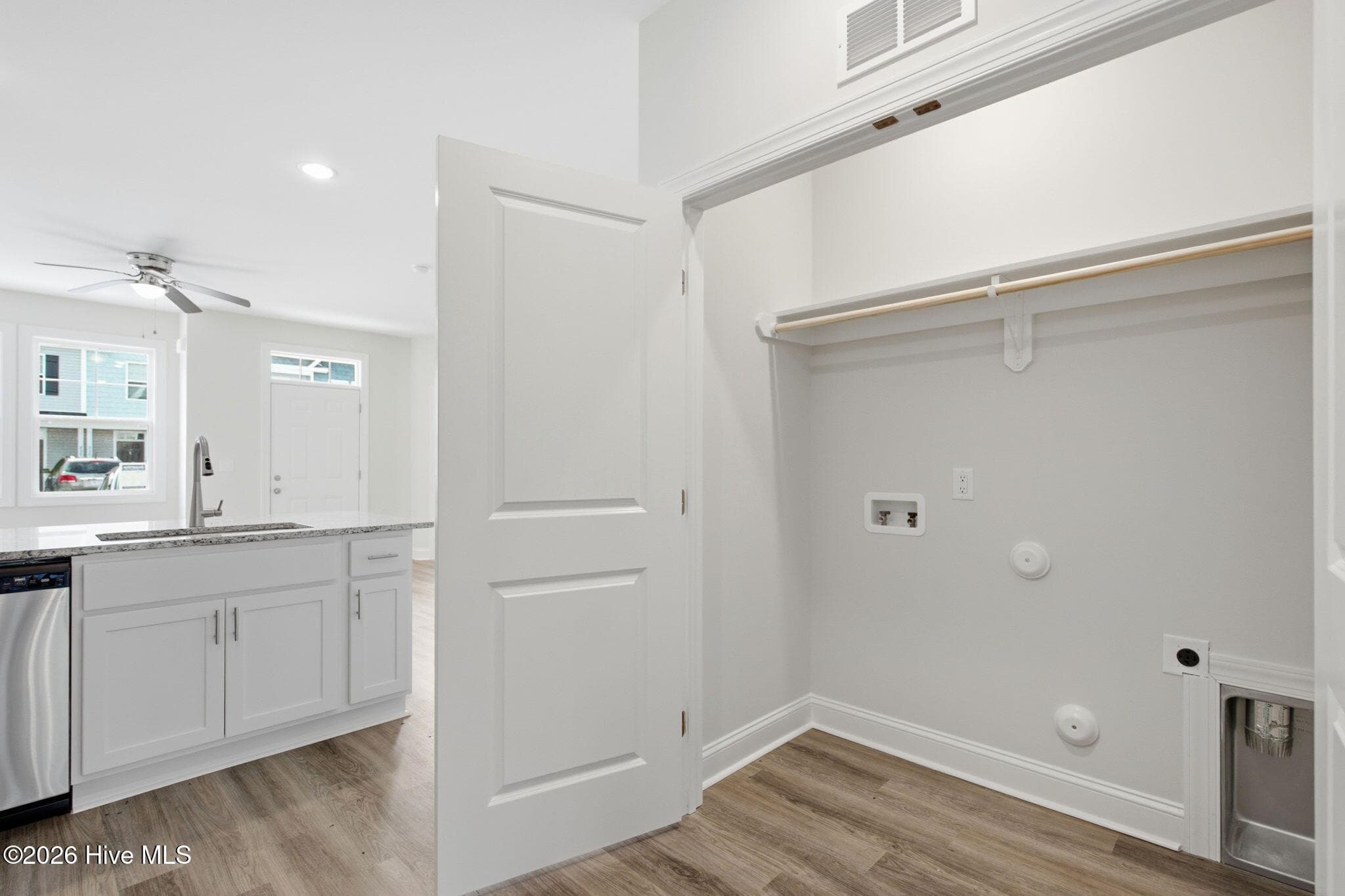 231 Sandy Cove Lane, Sneads Ferry, NC 28460