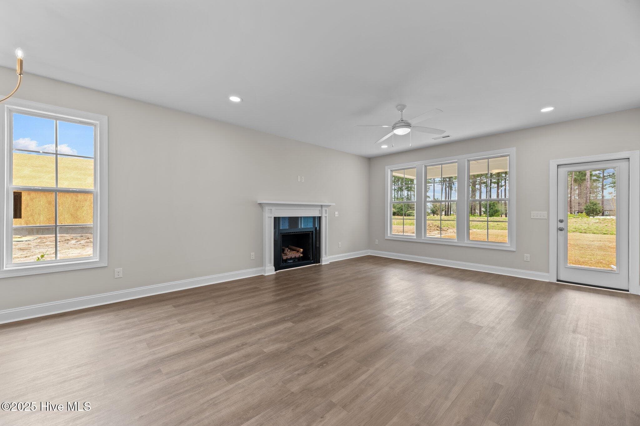 Single Family Residence at 1015 Brighton Drive, New Bern, NC 28562, photo 30 of 47