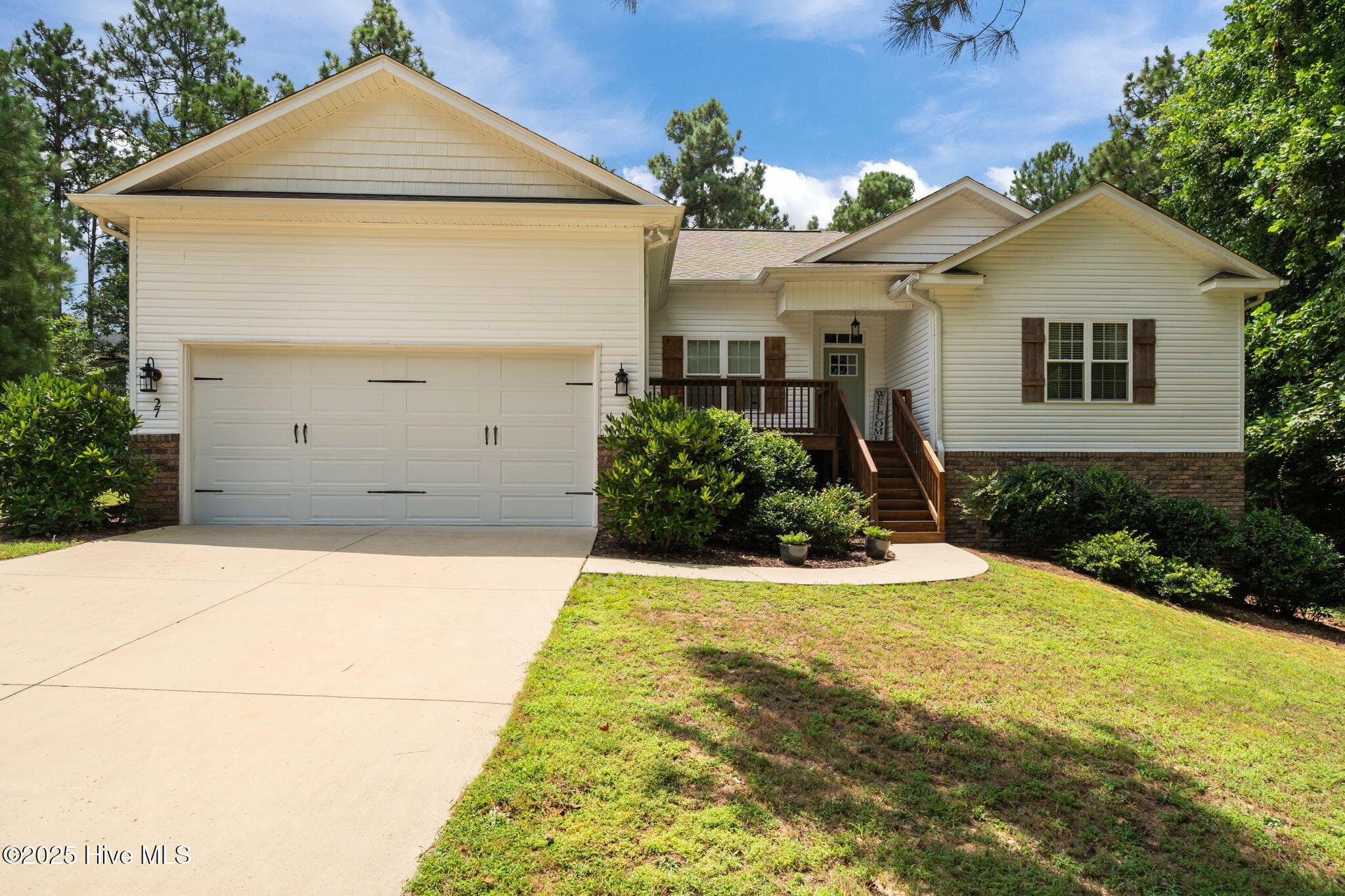 Single Family Residence at 27 Pine Lake Drive, Whispering Pines, NC 28327, Whispering Pines, photo 2 of 36