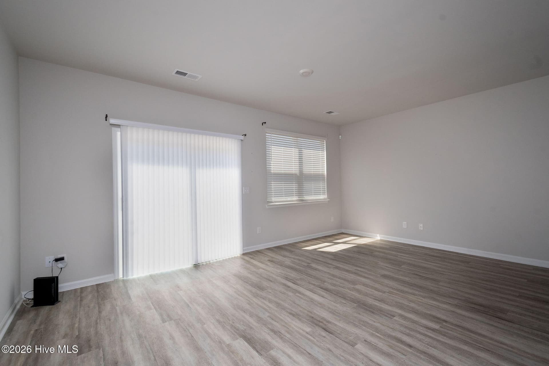 Living Room - 7619 Knightbell Circle, Leland, NC 28451