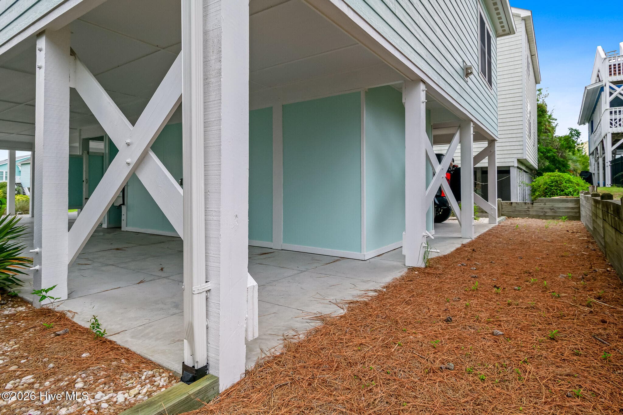 Single Family Residence at 404 30th Street, Sunset Beach, NC 28468, Sunset Beach, photo 6 of 8