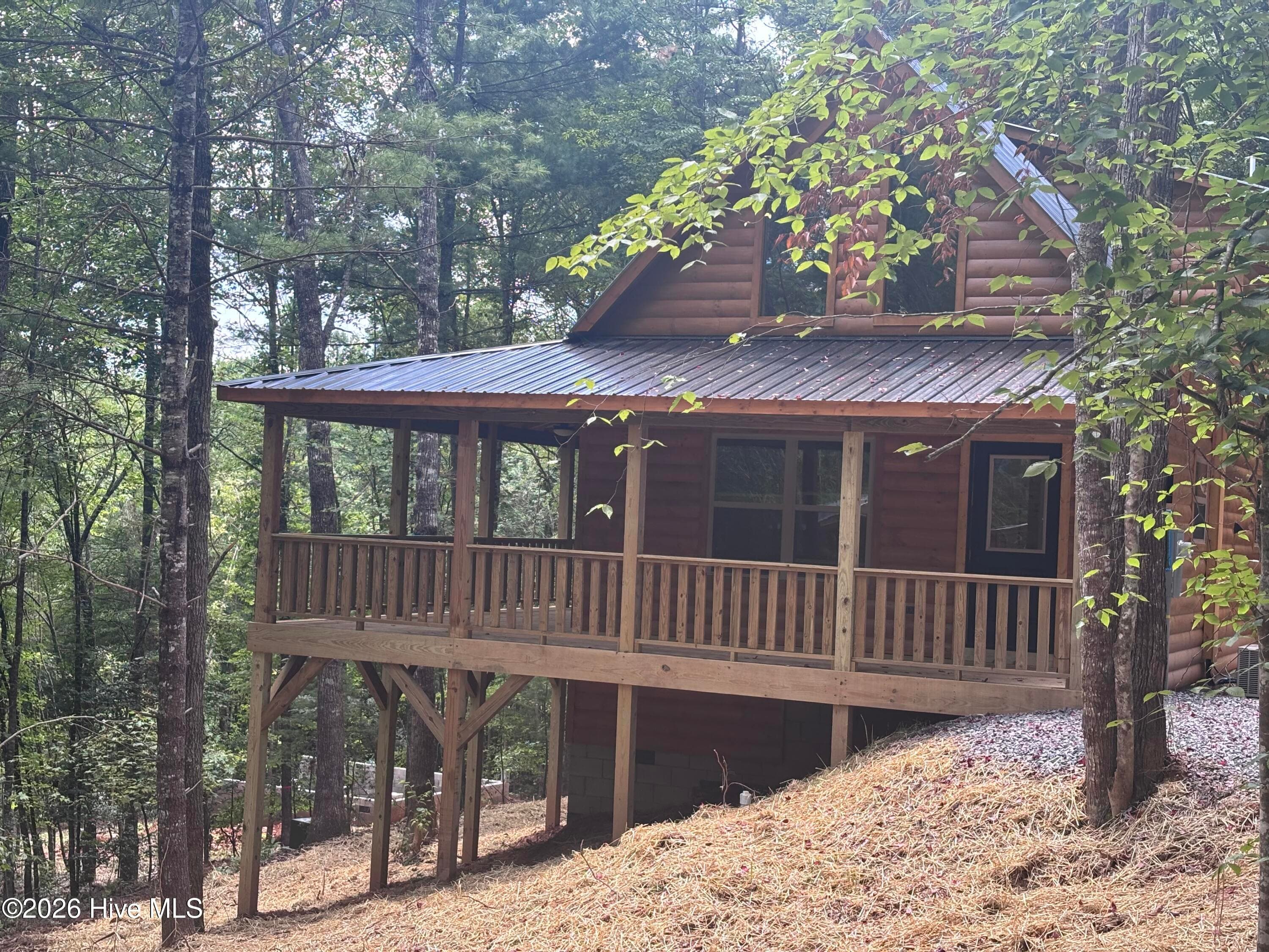 Single Family Residence at 752 Whispering Ridge Drive, Murphy, NC 28906, photo 31 of 38