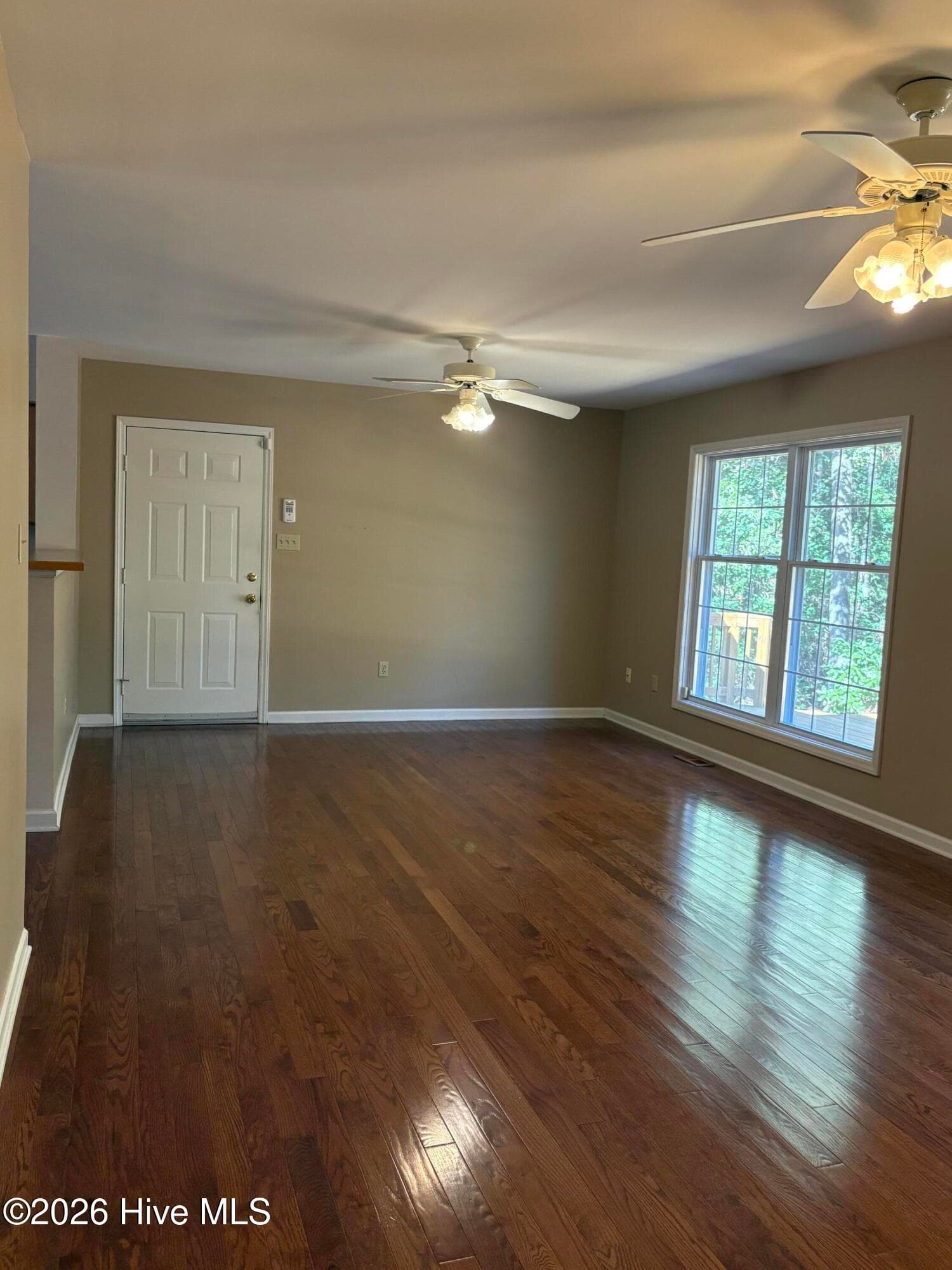 Single Family Residence at 15 Sandpiper Drive, Whispering Pines, NC 28327, Whispering Pines, photo 5 of 54