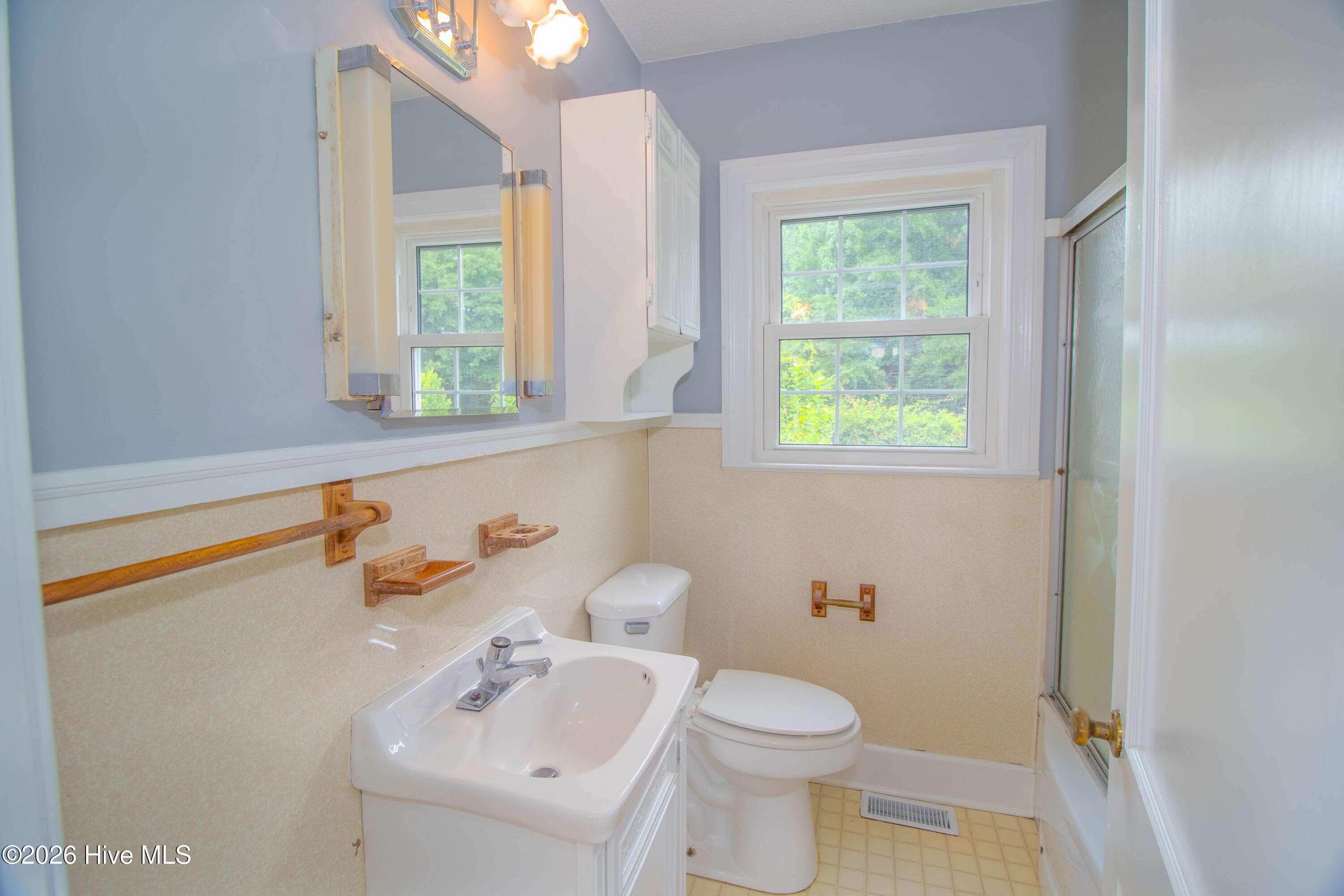 Single Family Residence at 4202 Dewitt Road, Wilmington, NC 28405, photo 16 of 26