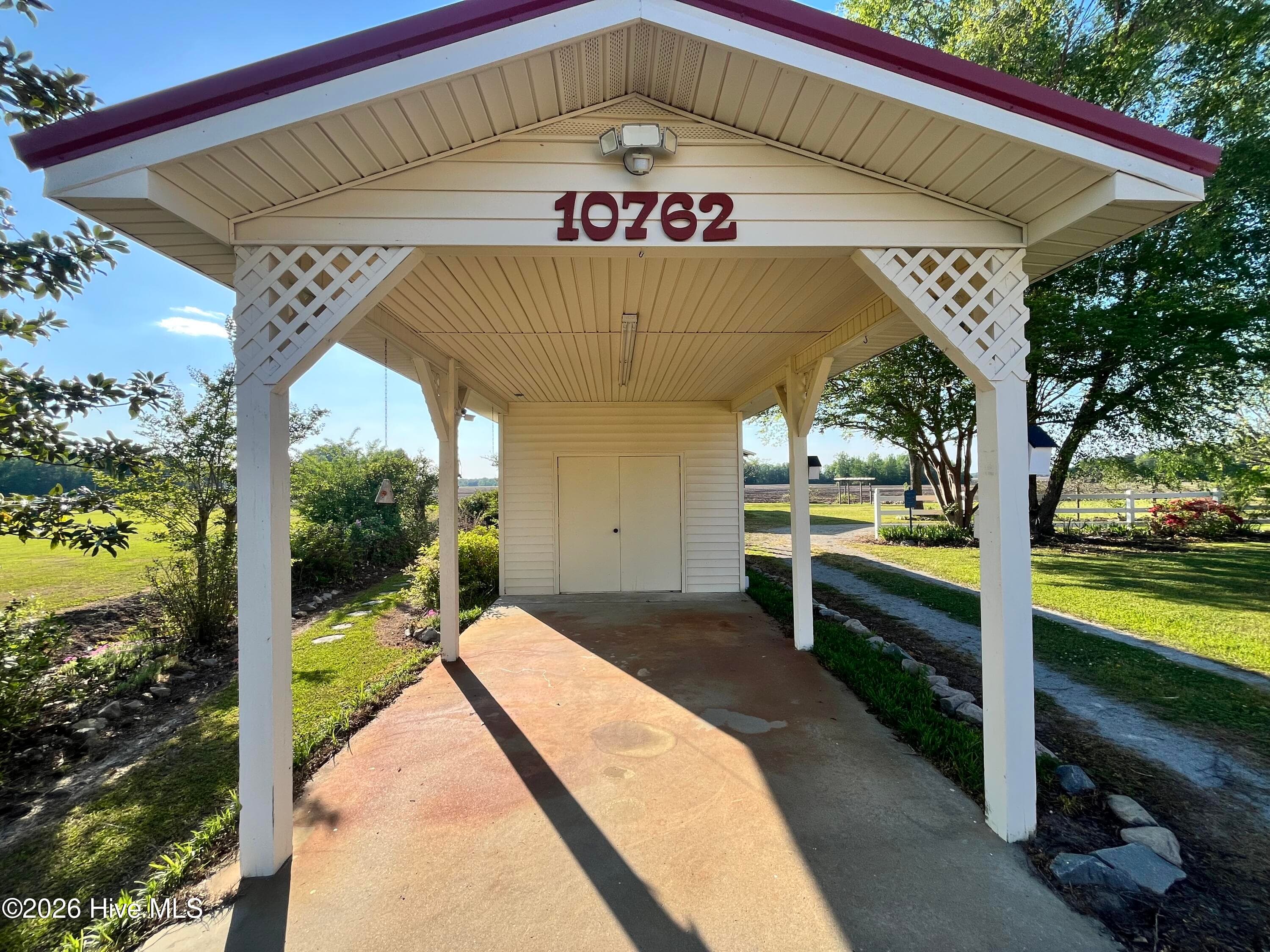 Single Family Residence at 10762 James B. White Hwy S., Whiteville, NC 28472, Whiteville, photo 15 of 22
