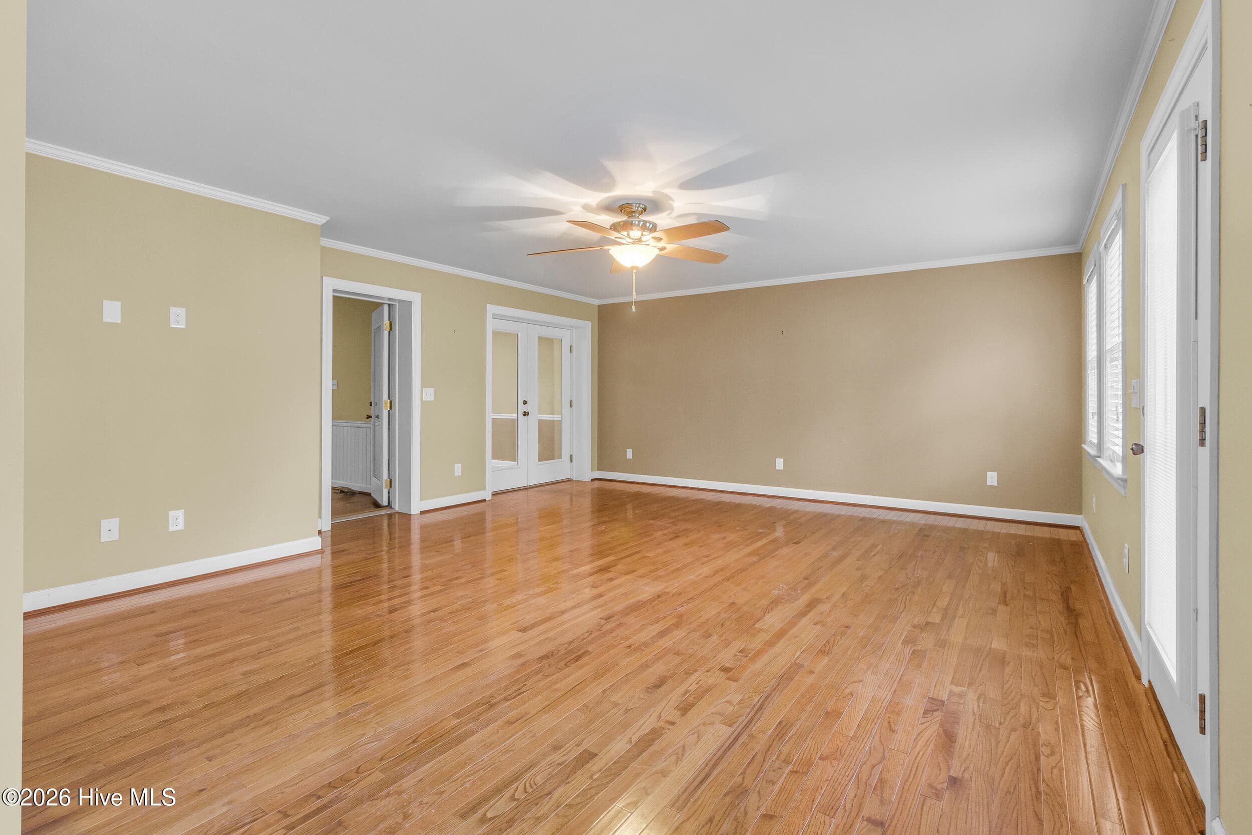 Single Family Residence at 2514 Hickory Street, New Bern, NC 28562, photo 21 of 33
