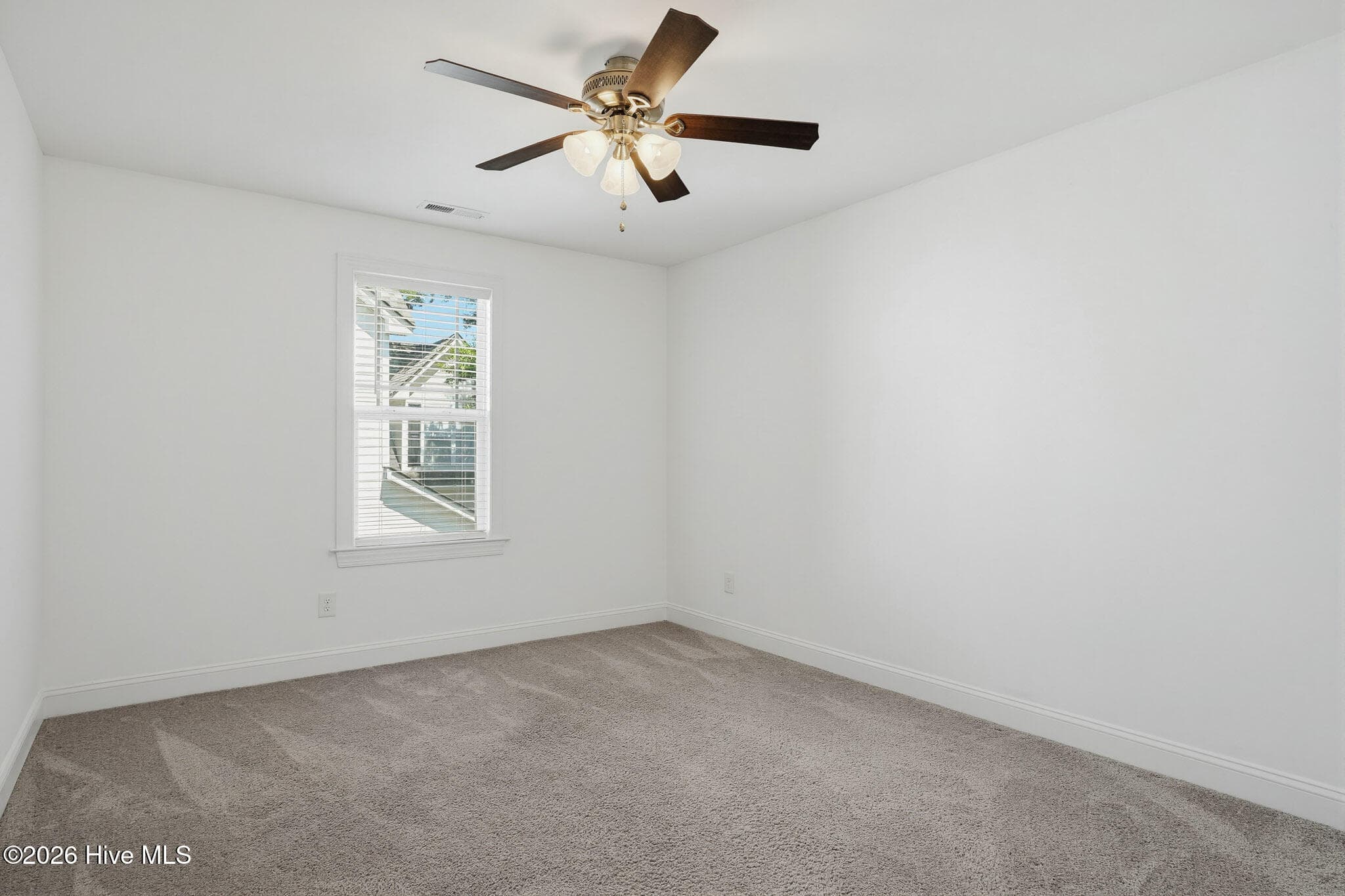 Single Family Residence at 211 Derby Downs Drive, Sneads Ferry, NC 28460, photo 29 of 61