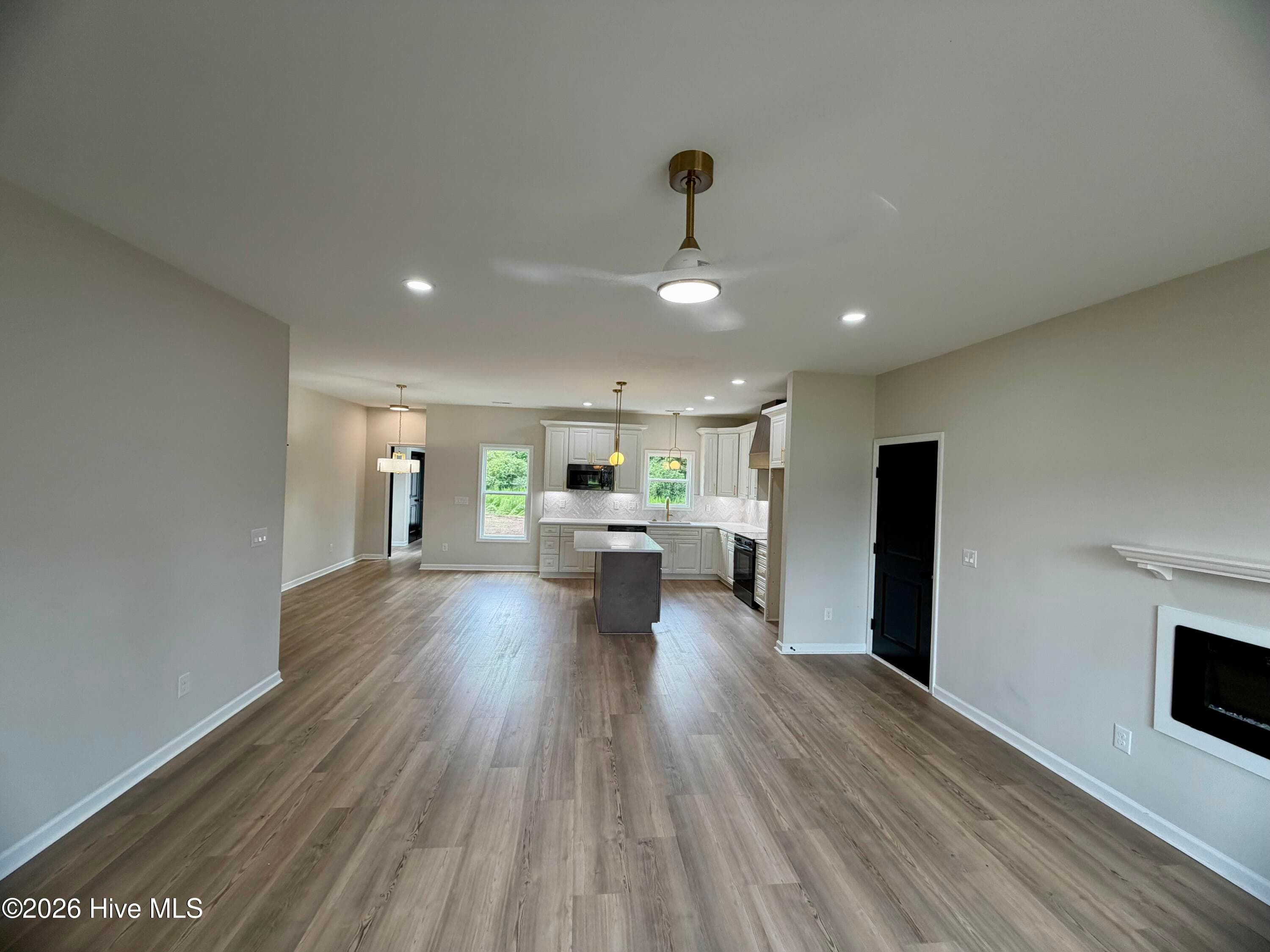 Single Family Residence at 406 Wade Drive, Richlands, NC 28574, photo 28 of 86