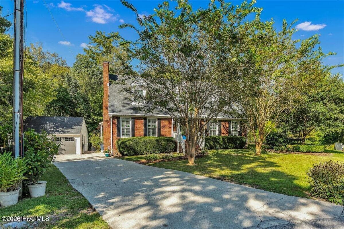 Single Family Residence at 2235 Warrenton Way, Jacksonville, NC 28546, photo 7 of 72