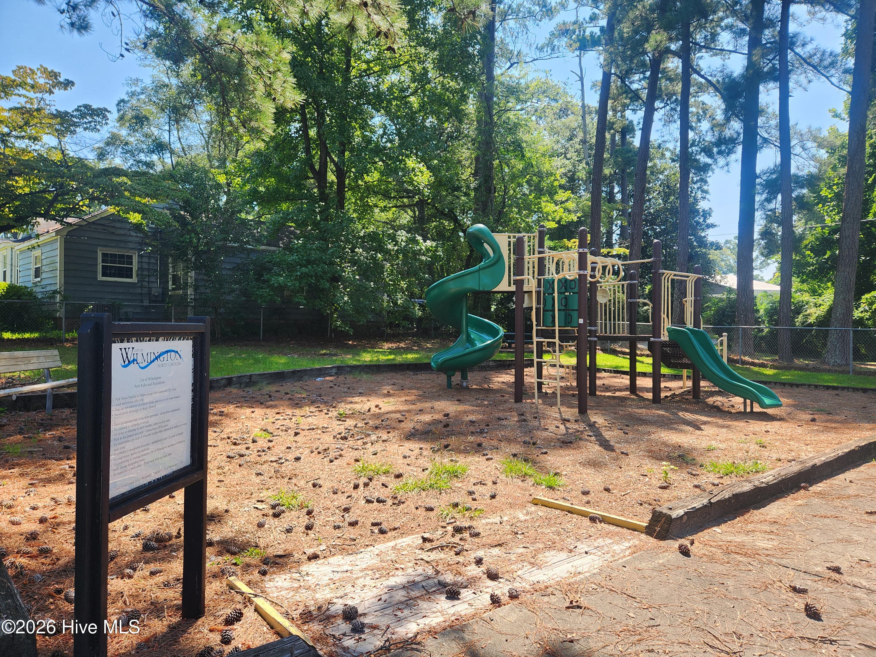 Single Family Residence at 3116 Camden Circle, Wilmington, NC 28403, photo 38 of 39