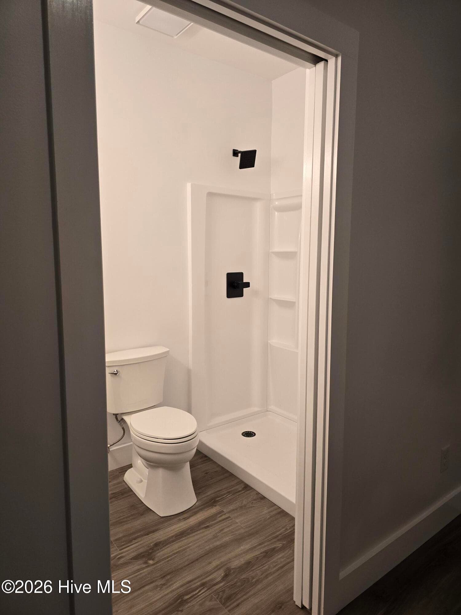 Primary Bath - 234 Manchester Road, Havelock, NC 28532