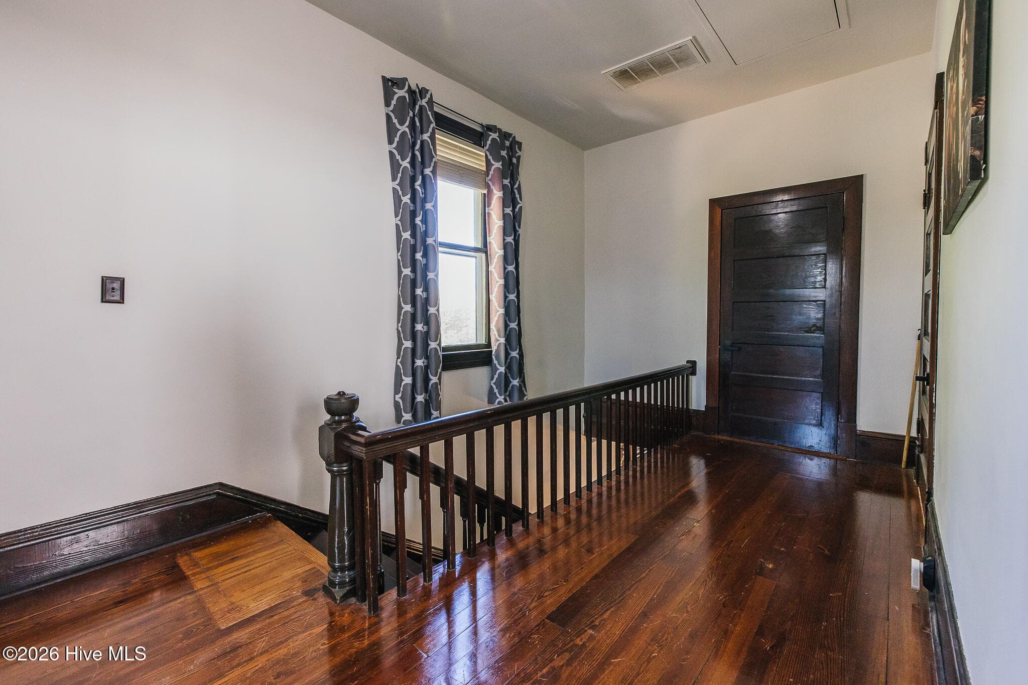Single Family Residence at 615 New Street, New Bern, NC 28560, photo 39 of 82