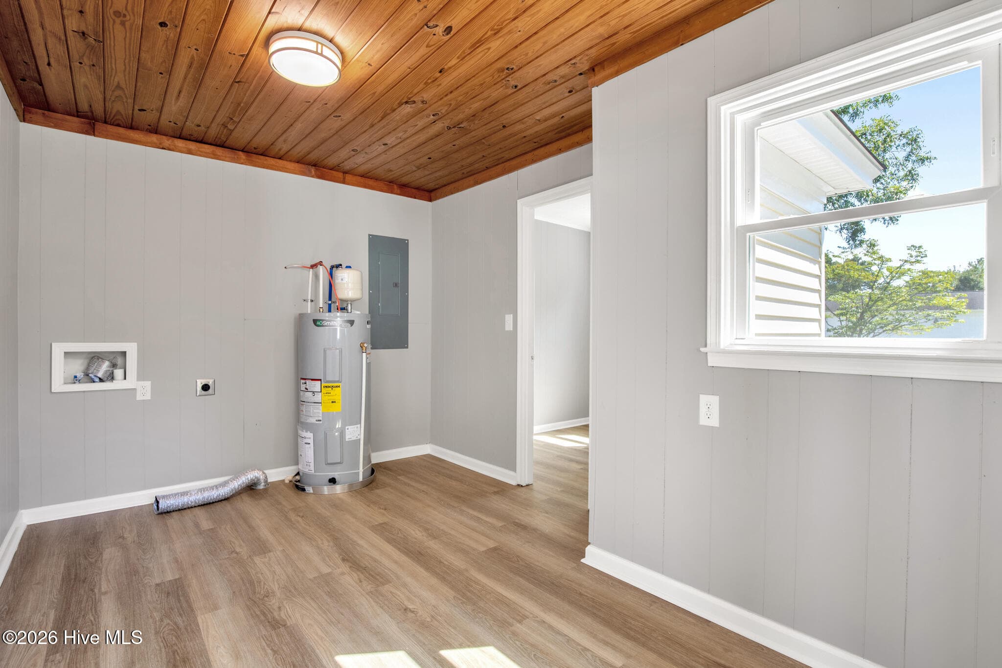 Single Family Residence at 806 W Roseboro Street, Roseboro, NC 28382, Roseboro, photo 29 of 37