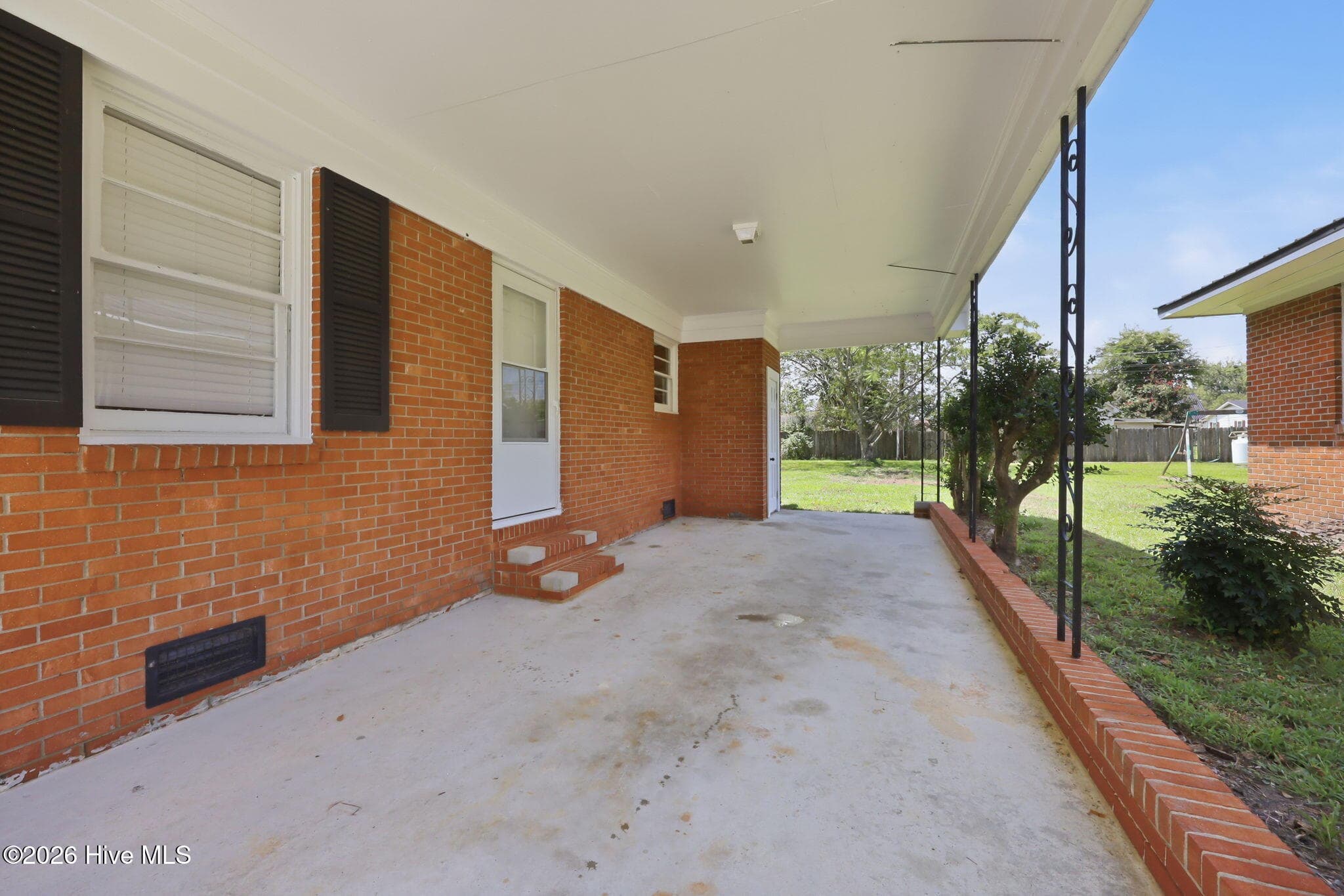 Single Family Residence at 205 N Edgewood Avenue, Williamston, NC 27892, photo 5 of 45
