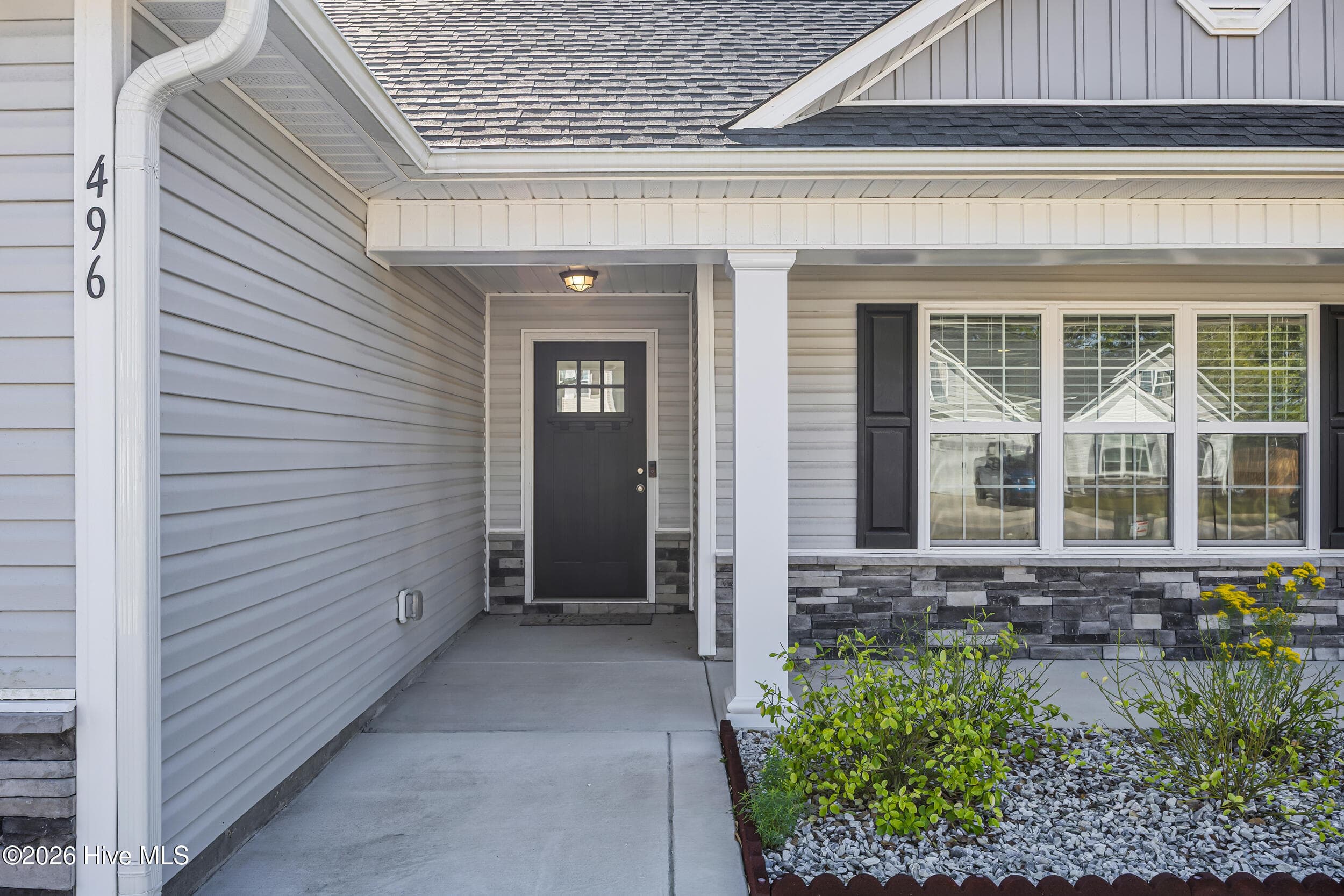 Single Family Residence at 496 Pebble Shore Drive, Sneads Ferry, NC 28460, Sneads Ferry, photo 6 of 48