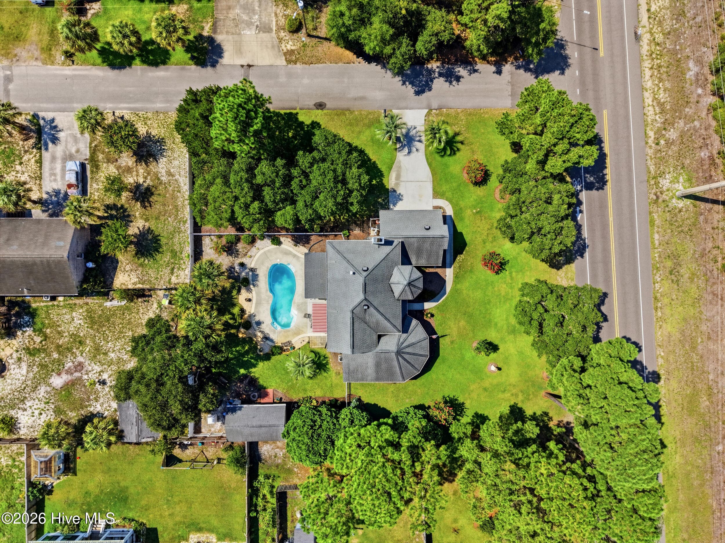 Single Family Residence at 400 Dow Road N, Carolina Beach, NC 28428, photo 86 of 95