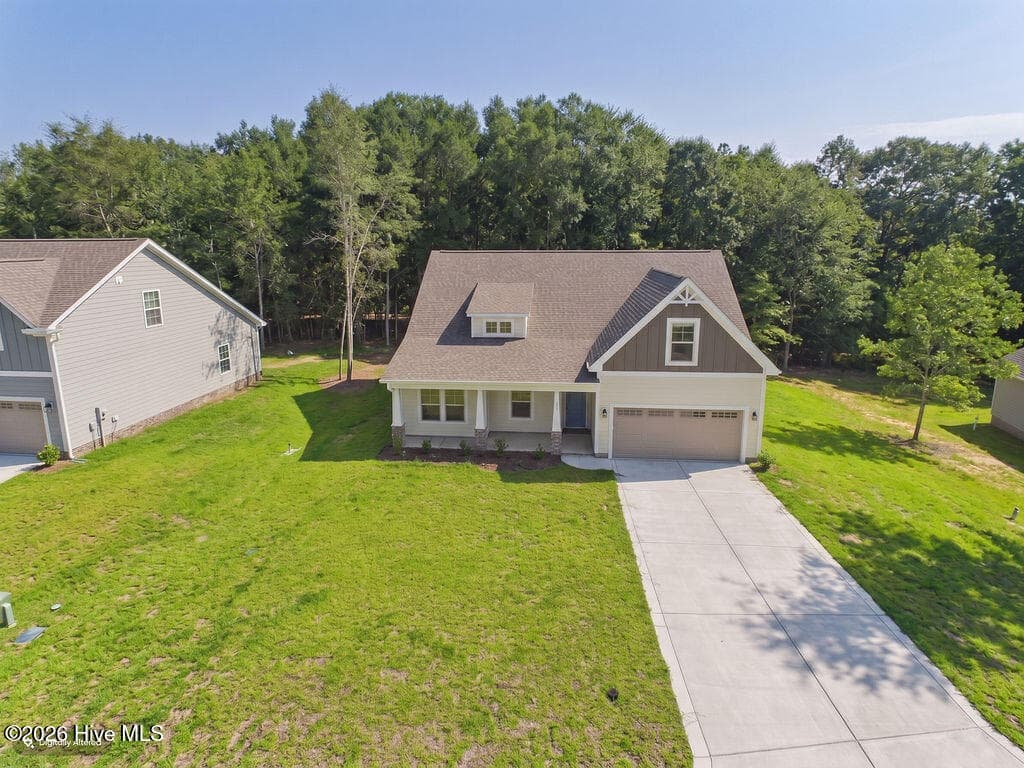 TELLURIDE LOT 06 - "Colston" - 229 Telluride Court, Aberdeen, NC 28315