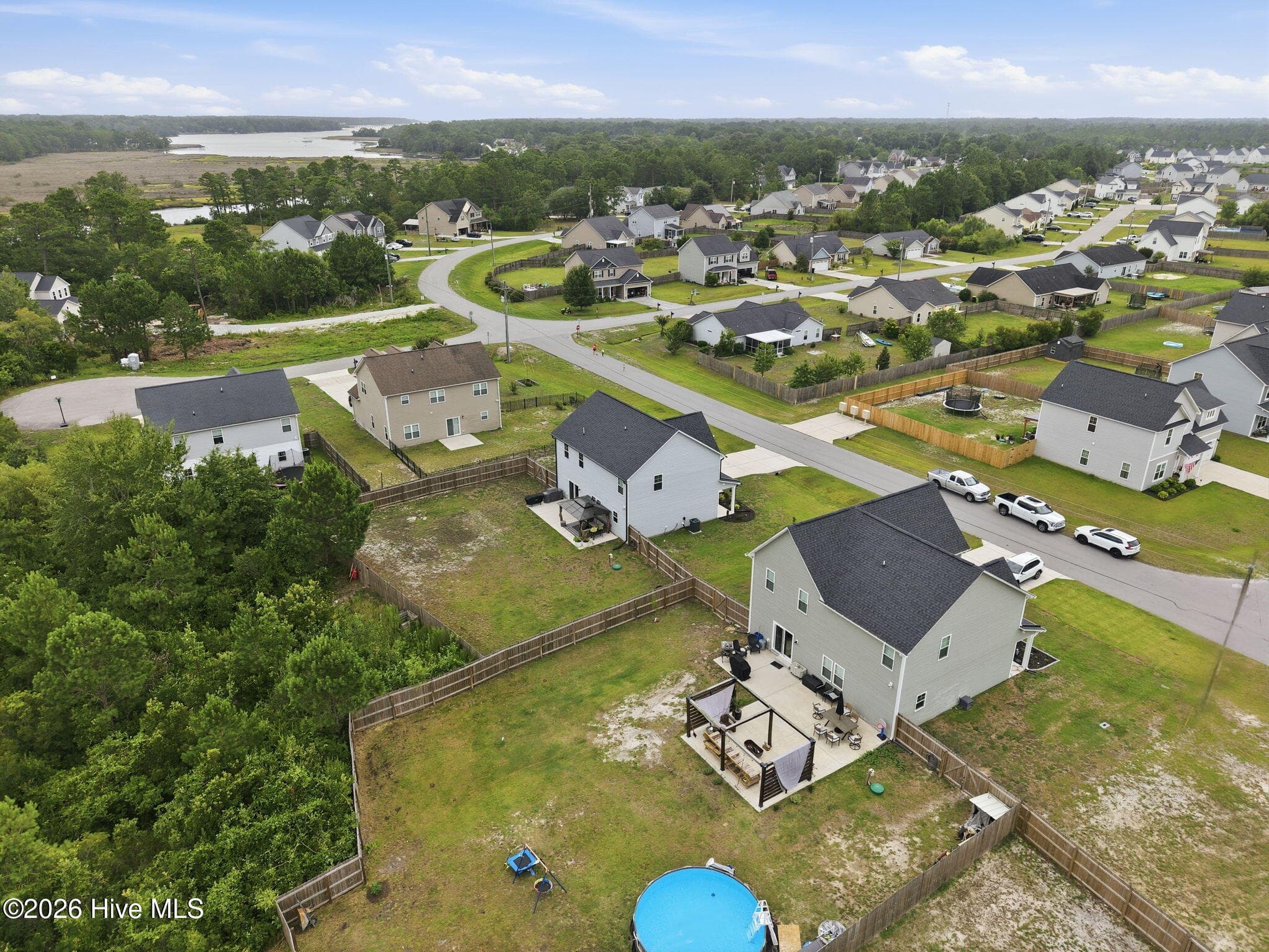 Single Family Residence at 284 E Ivybridge Drive, Hubert, NC 28539, photo 24 of 55