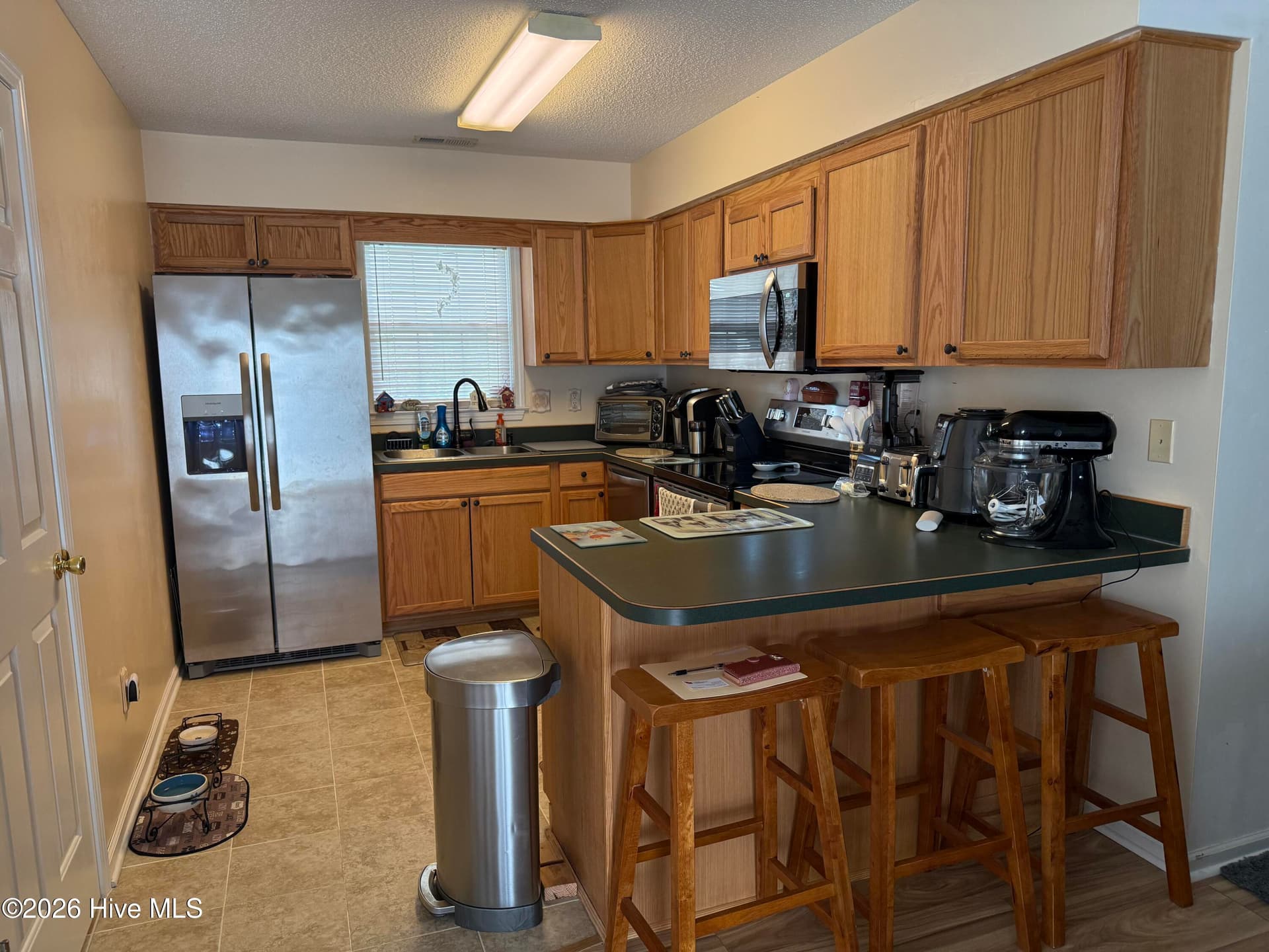 Single Family Residence at 103 Loblolly Lane, New Bern, NC 28562, photo 6 of 15