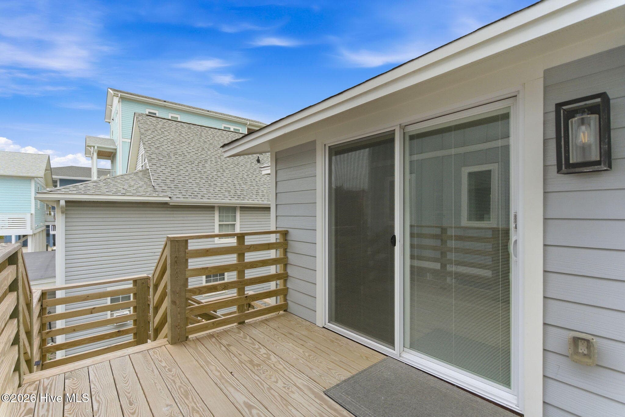 Multi Family at 415 Carolina Beach Avenue N, Carolina Beach, NC 28428, photo 4 of 9