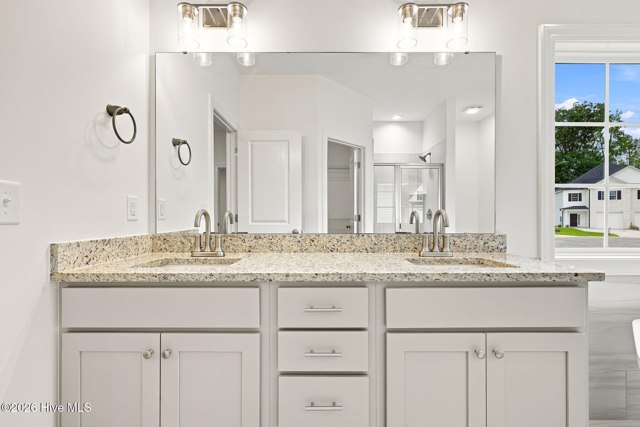 Townhouse at 2008 Dartford Drive B, Greenville, NC 27834, photo 22 of 61