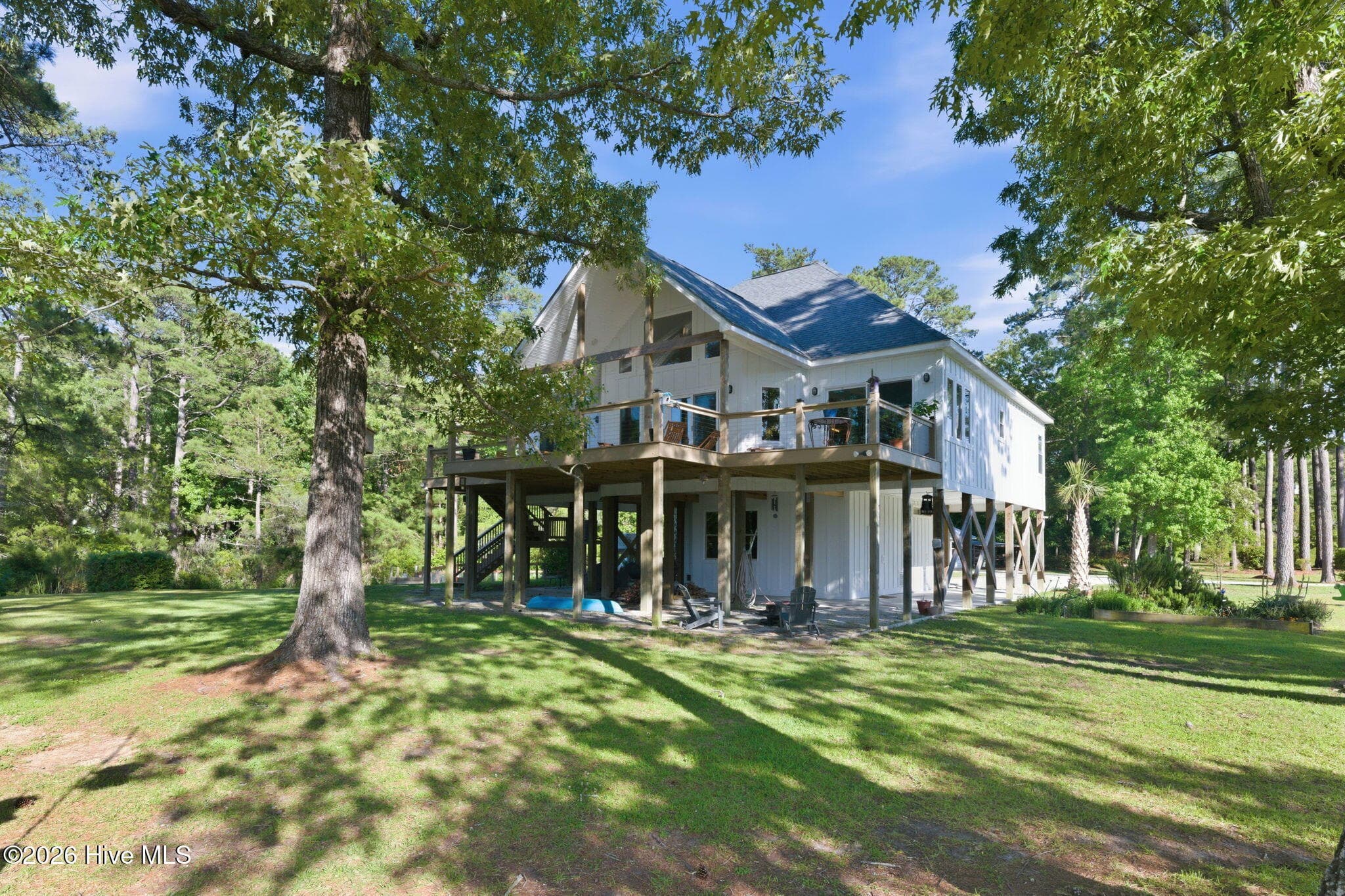 Single Family Residence at 1002 Howells Road, Grantsboro, NC 28529, photo 28 of 87